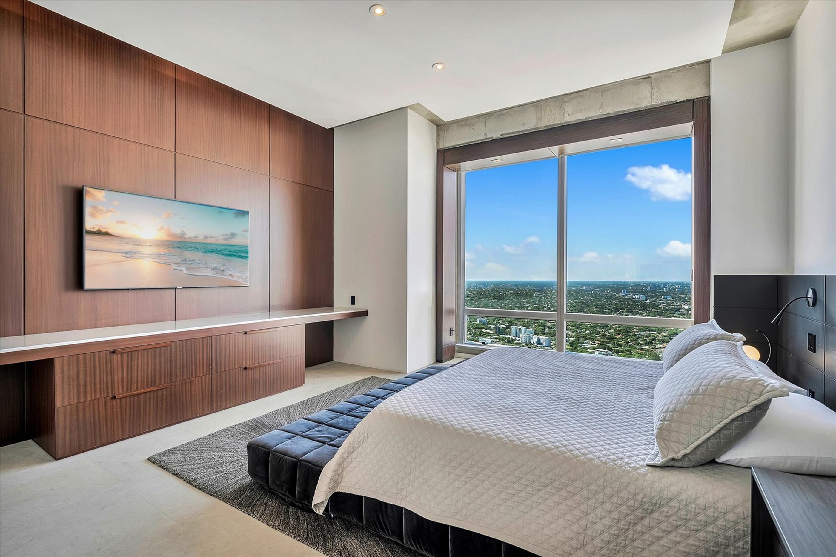 1425 Brickell Avenue Miami FL 33131