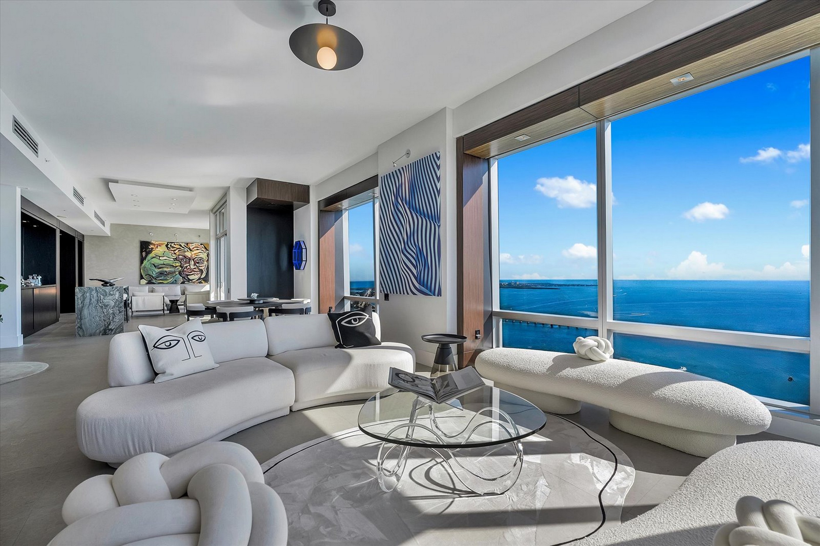 1425 Brickell Avenue Miami FL 33131