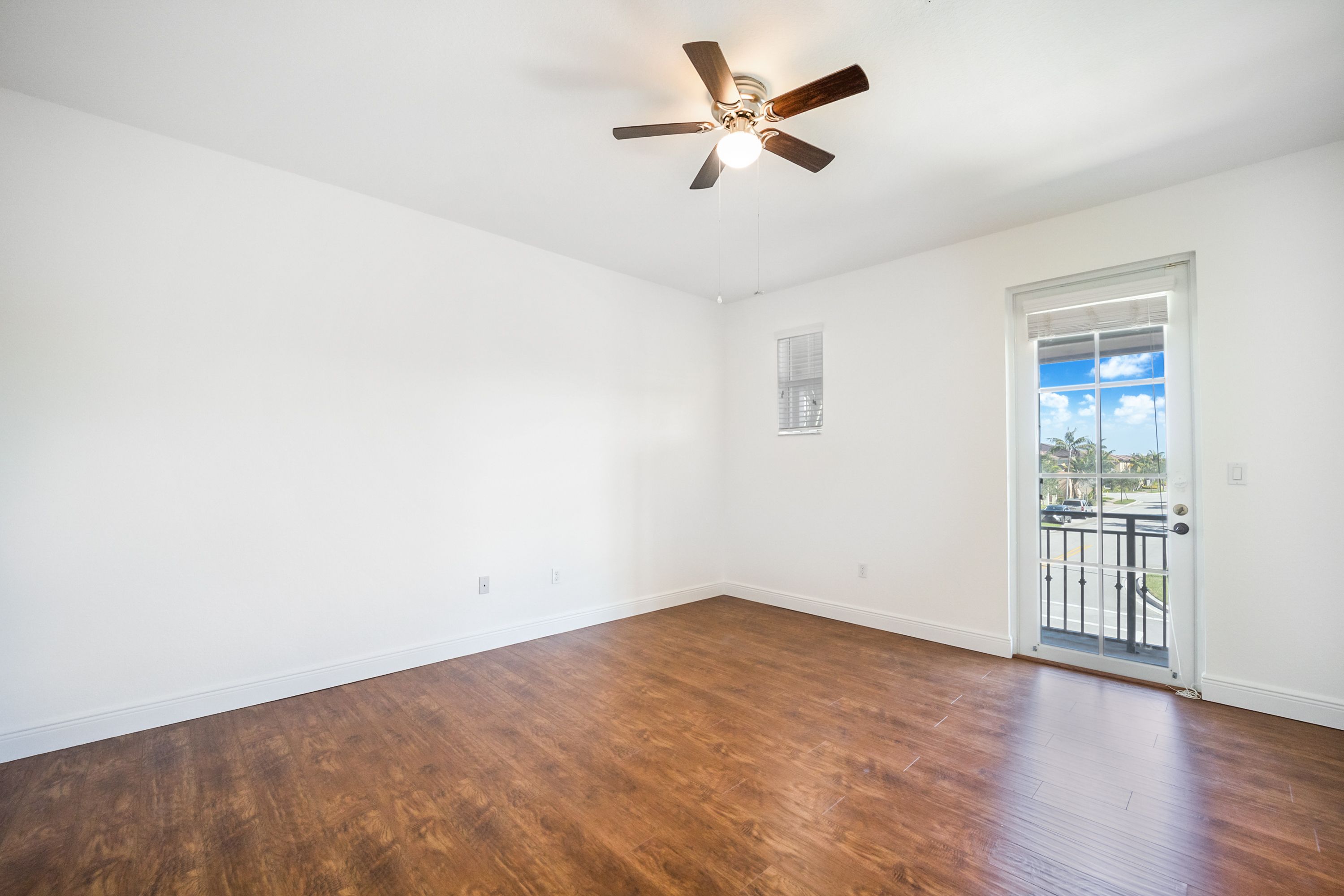 1302 SW 147th Terrace Pembroke Pines FL 33027