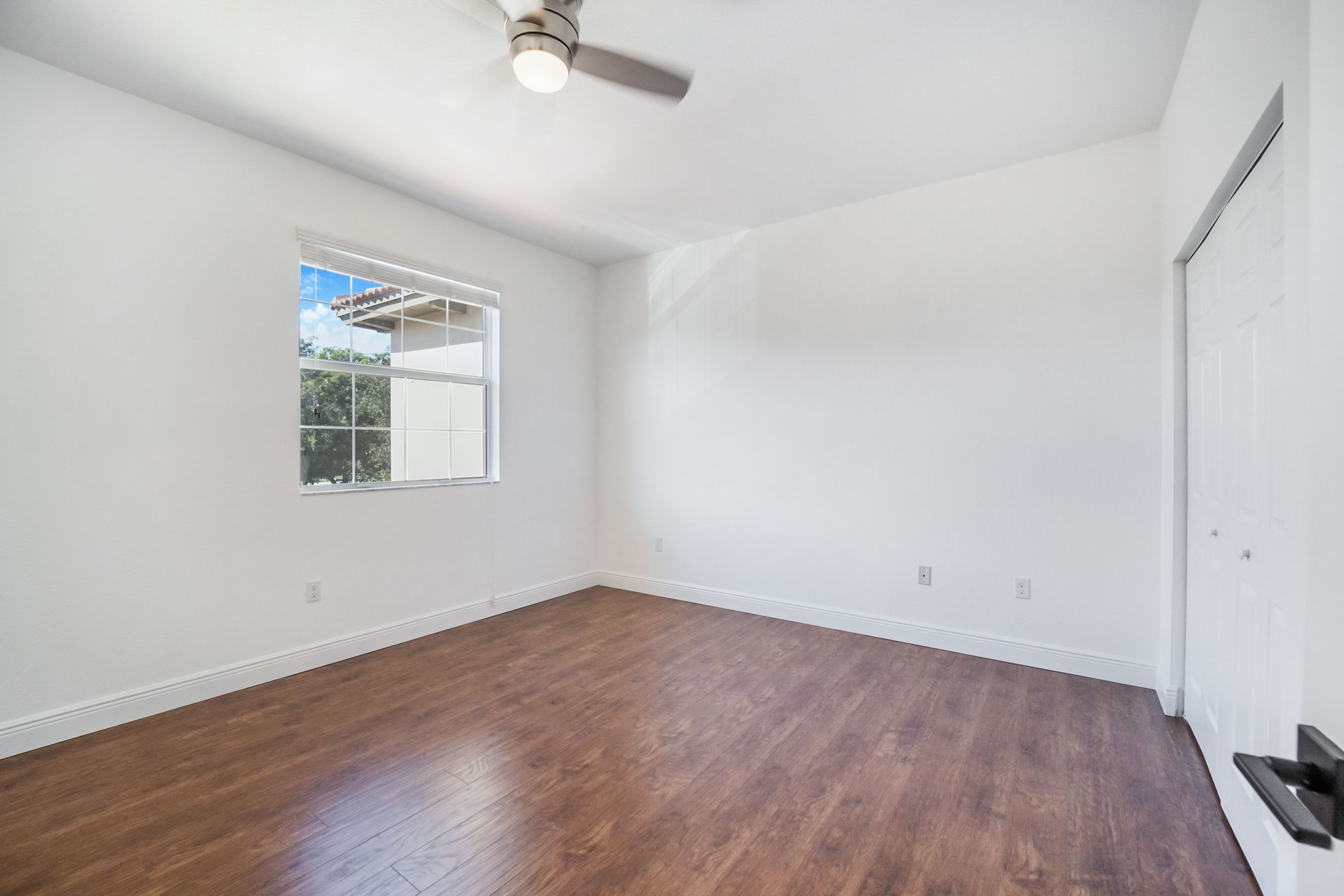 1302 SW 147th Terrace Pembroke Pines FL 33027