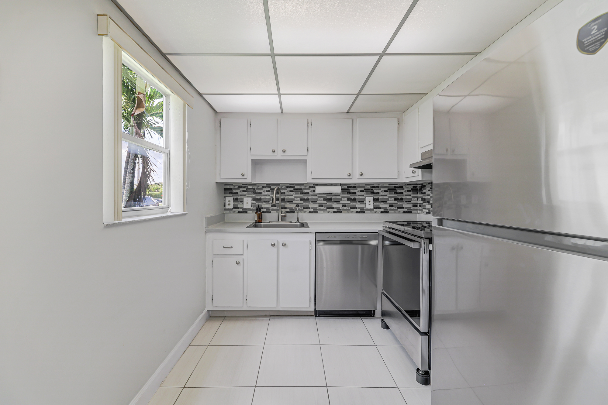 629 Saxony Place Delray Beach FL 33446
