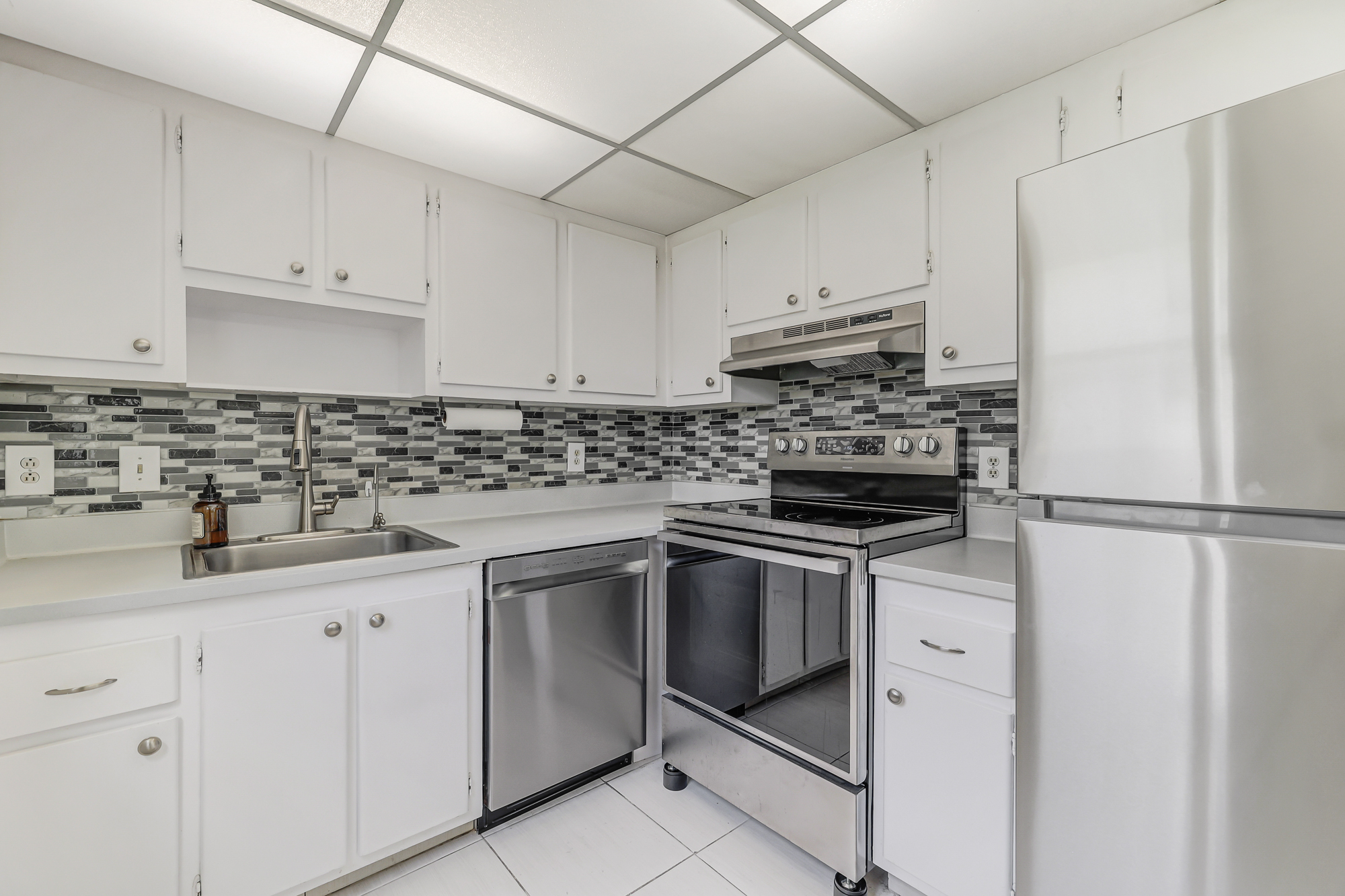 629 Saxony Place Delray Beach FL 33446