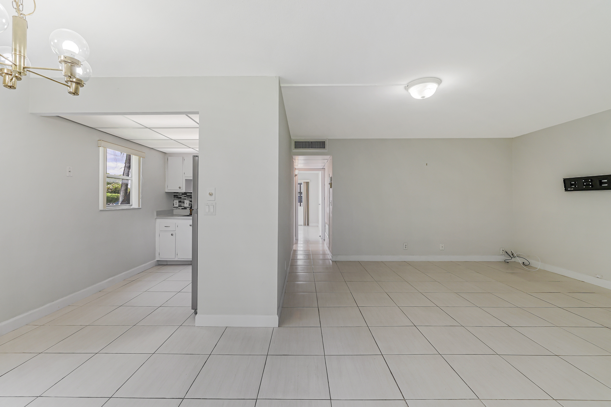 629 Saxony Place Delray Beach FL 33446