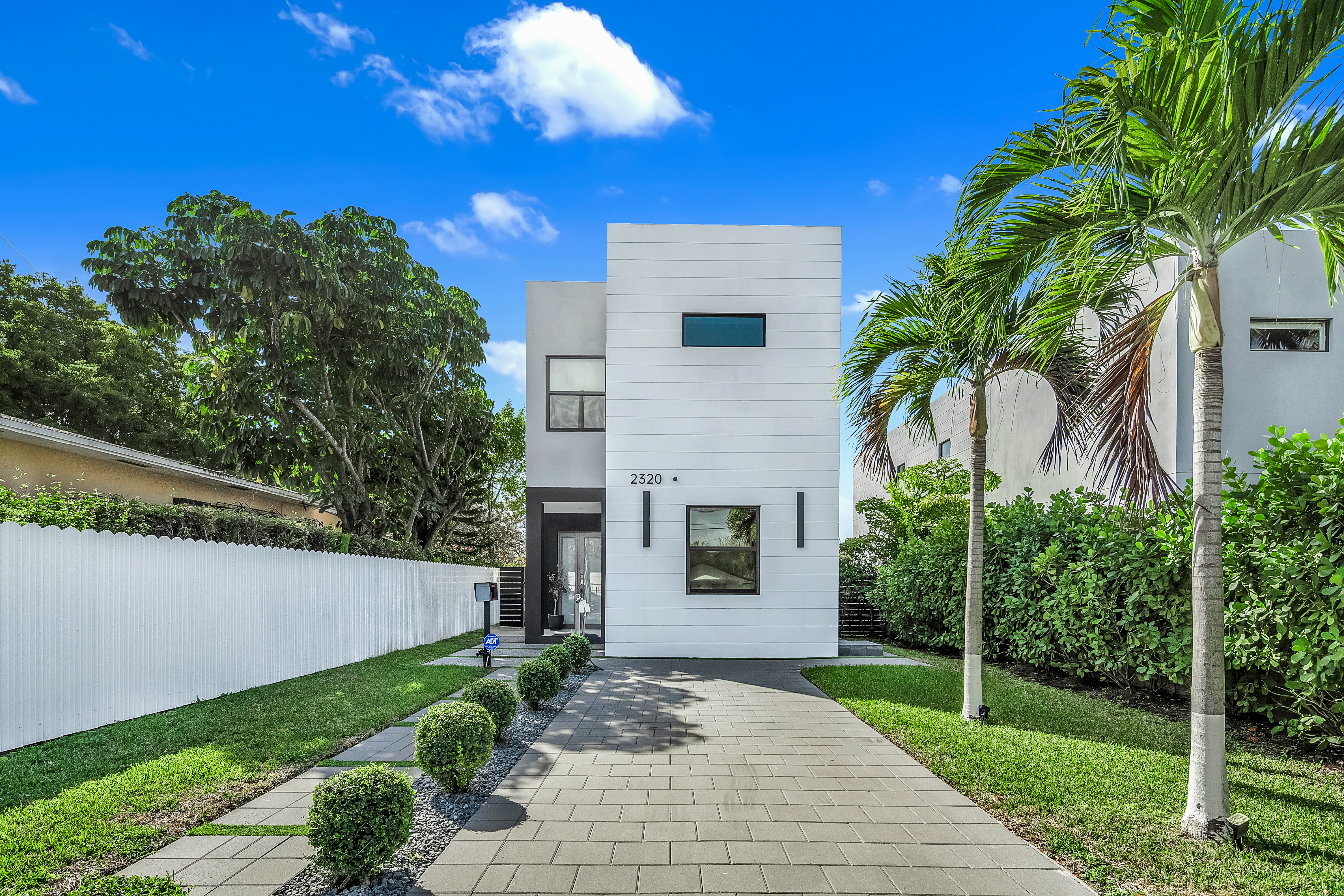 2320 SW 14th Street Miami FL 33145