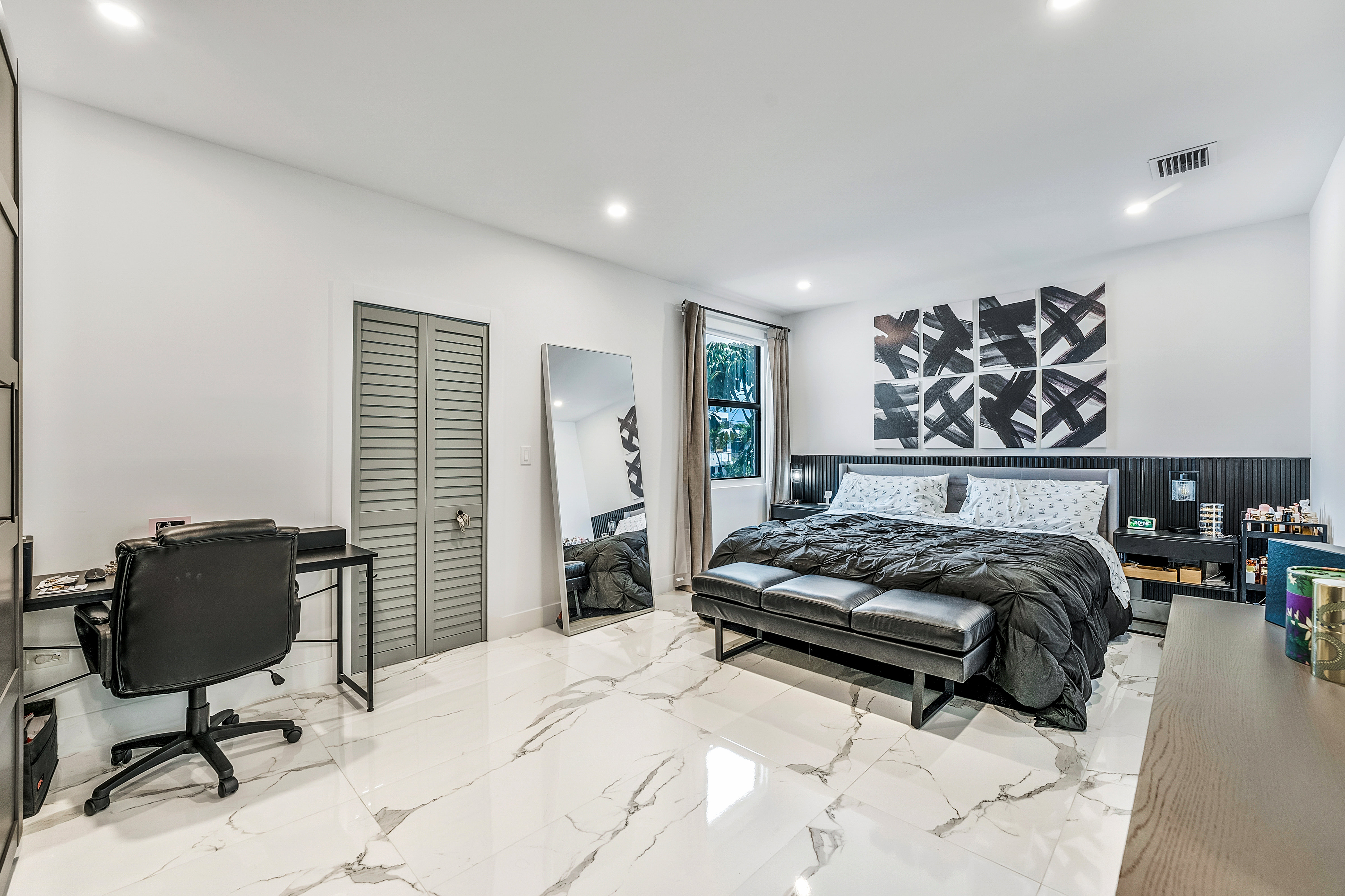 2320 SW 14th Street Miami FL 33145