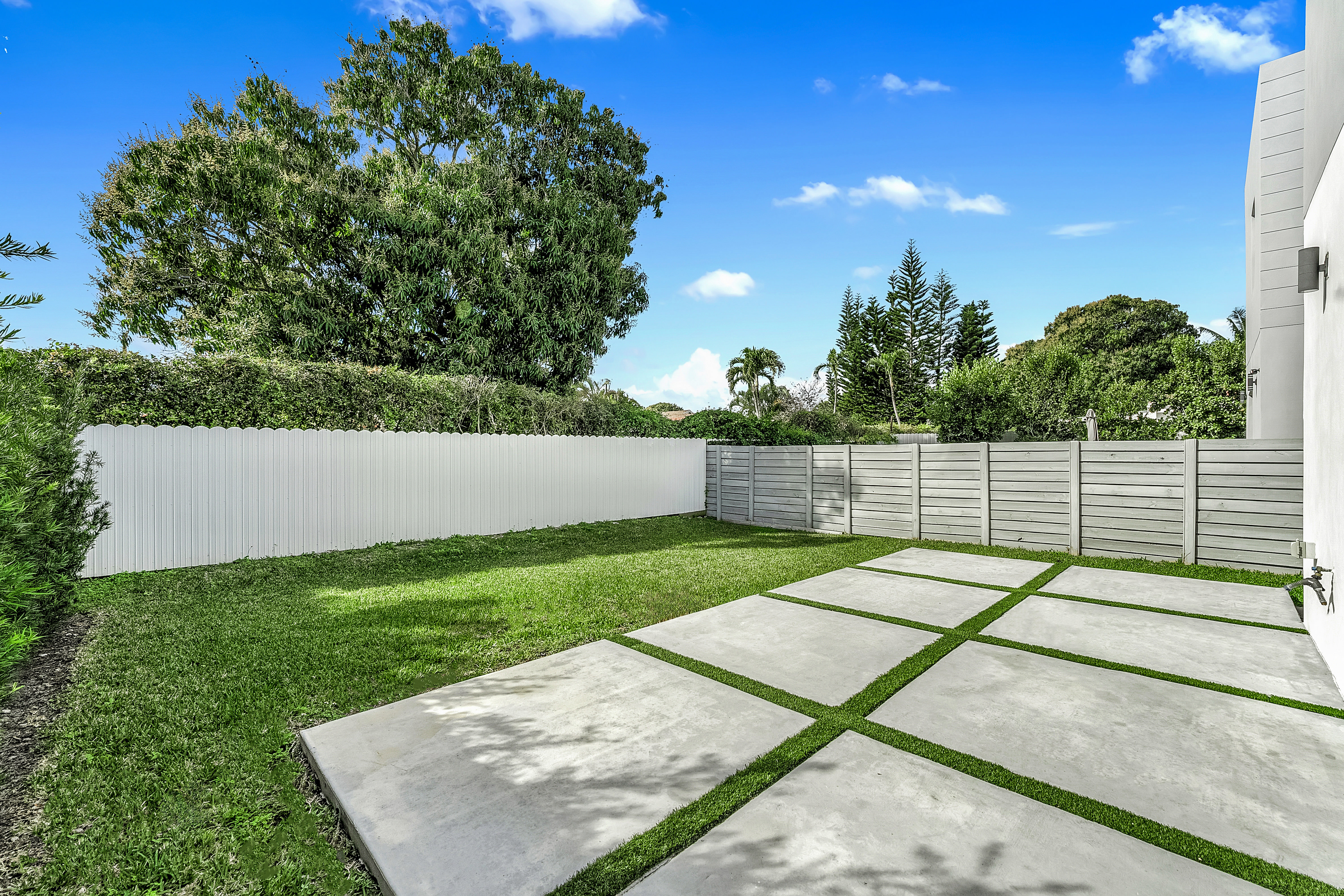 2320 SW 14th Street Miami FL 33145