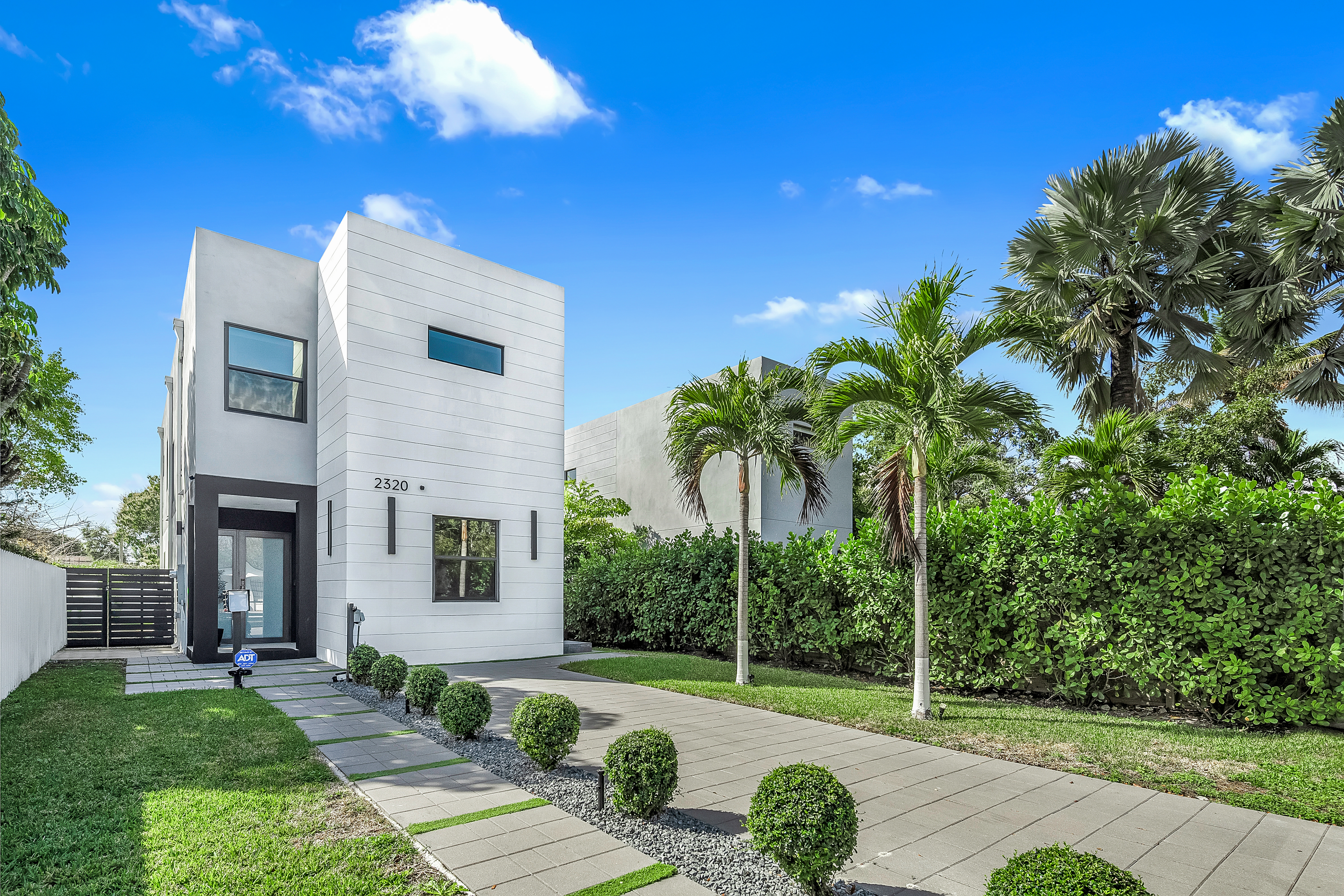 2320 SW 14th Street Miami FL 33145