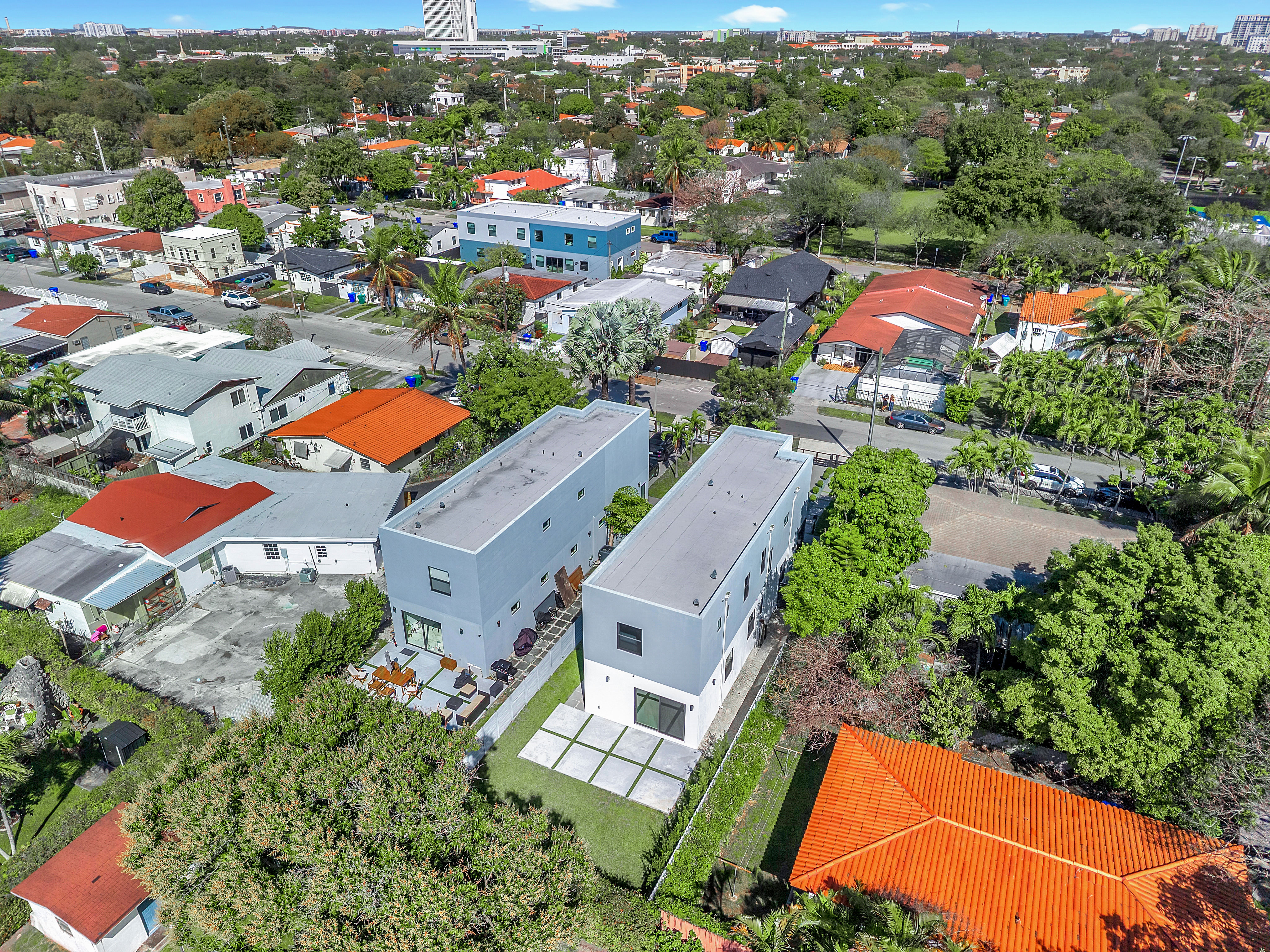 2320 SW 14th Street Miami FL 33145