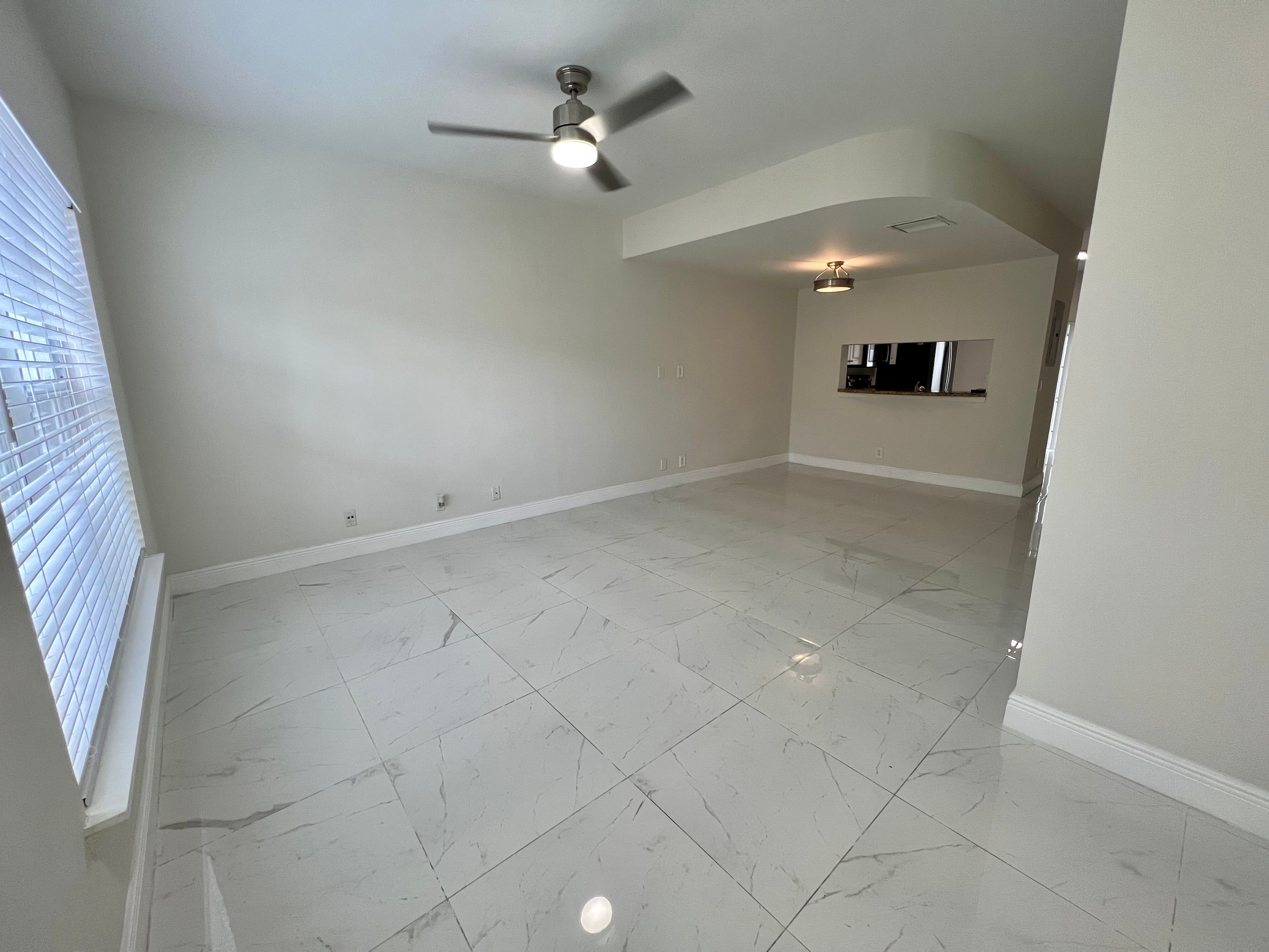9820 NW 56th Place Coral Springs FL 33076