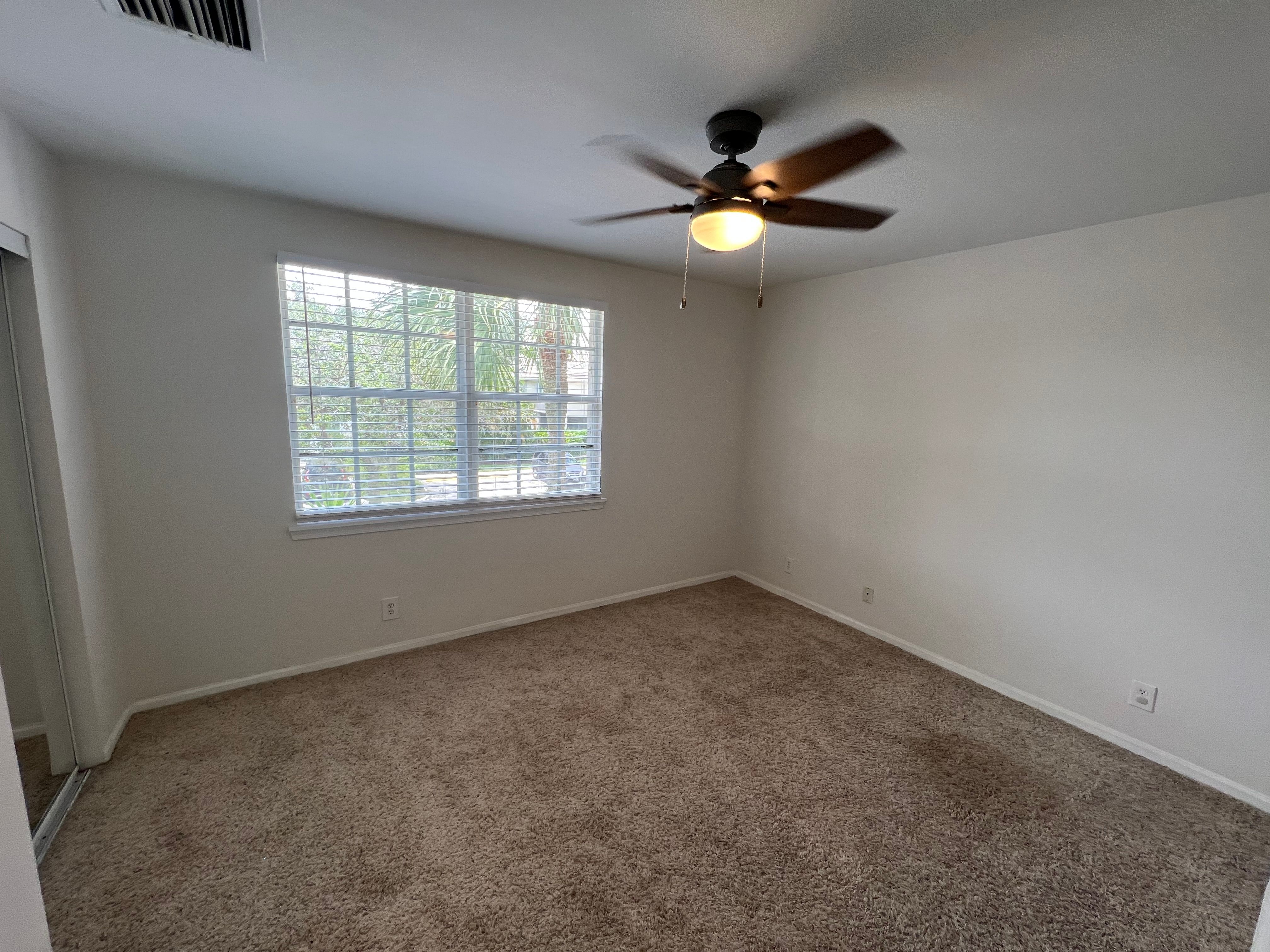 9820 NW 56th Place Coral Springs FL 33076