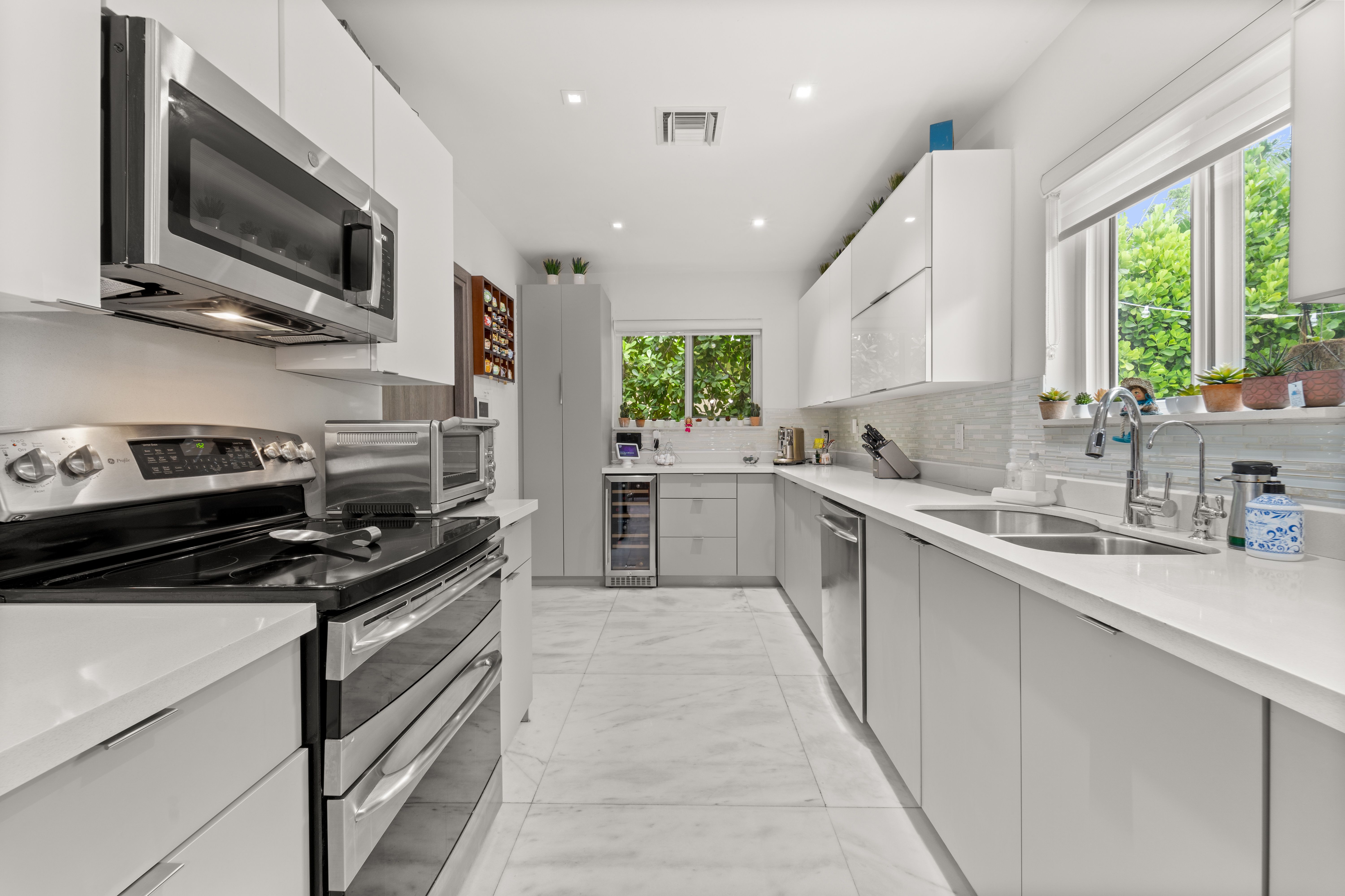 721 Bird Road Coral Gables FL 33146
