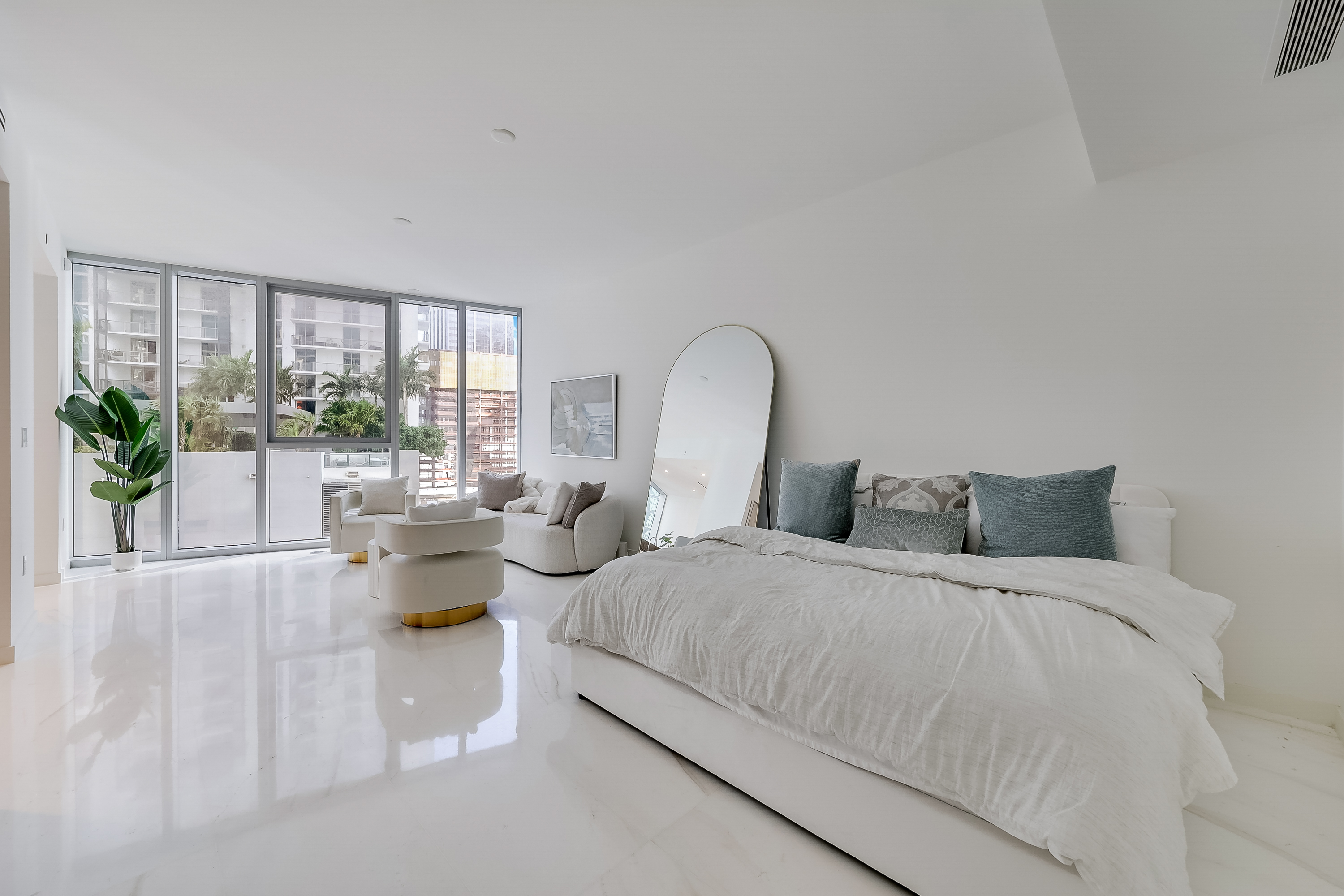 300 Biscayne Boulevard Way Miami FL 33131