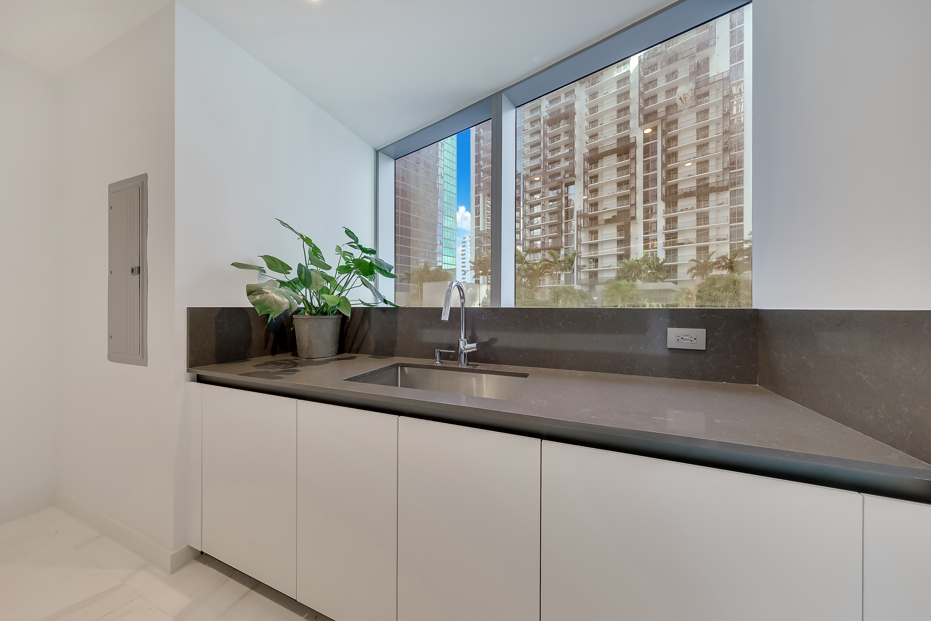 300 Biscayne Boulevard Way Miami FL 33131