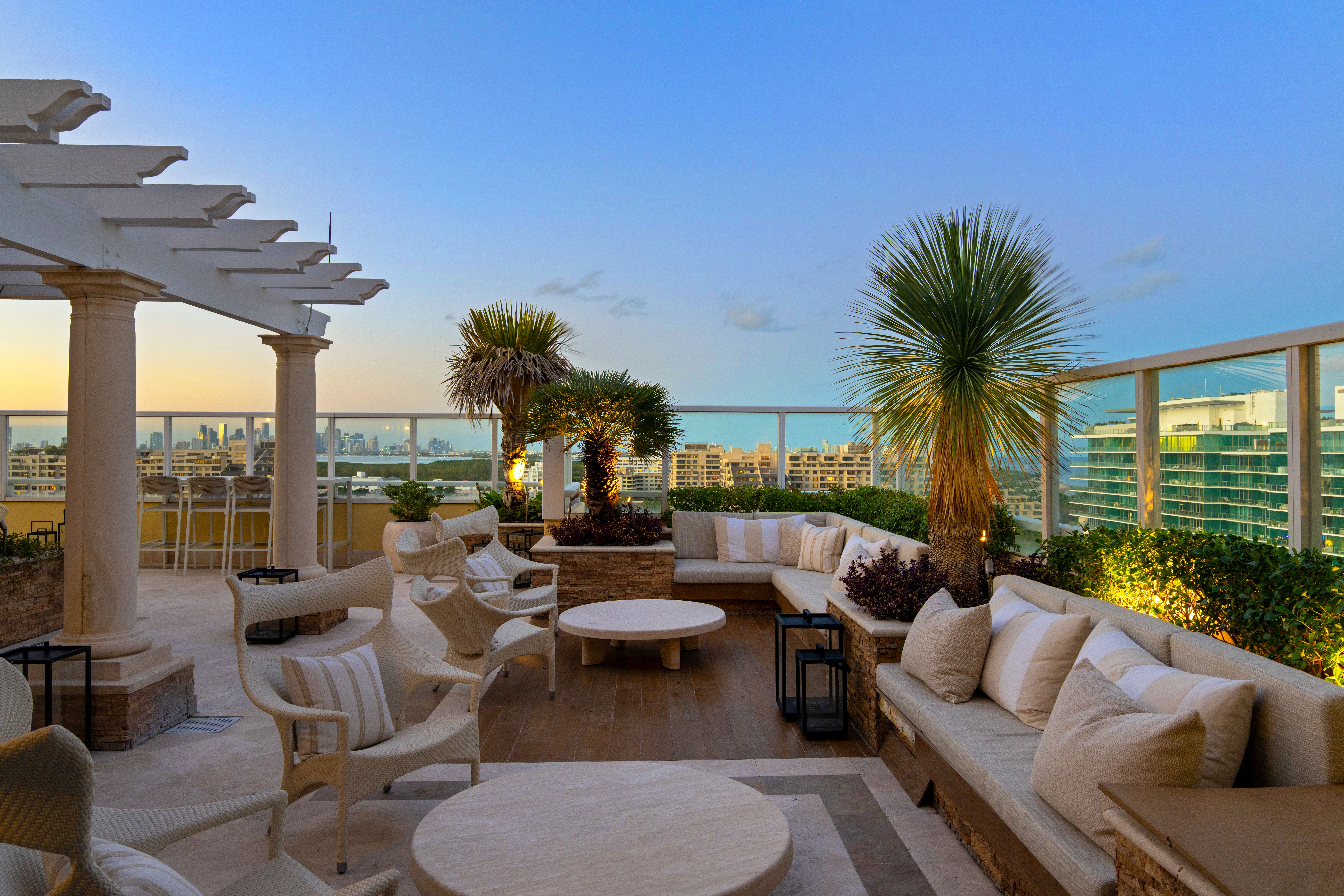 445 Grand Bay Drive Key Biscayne FL 33149