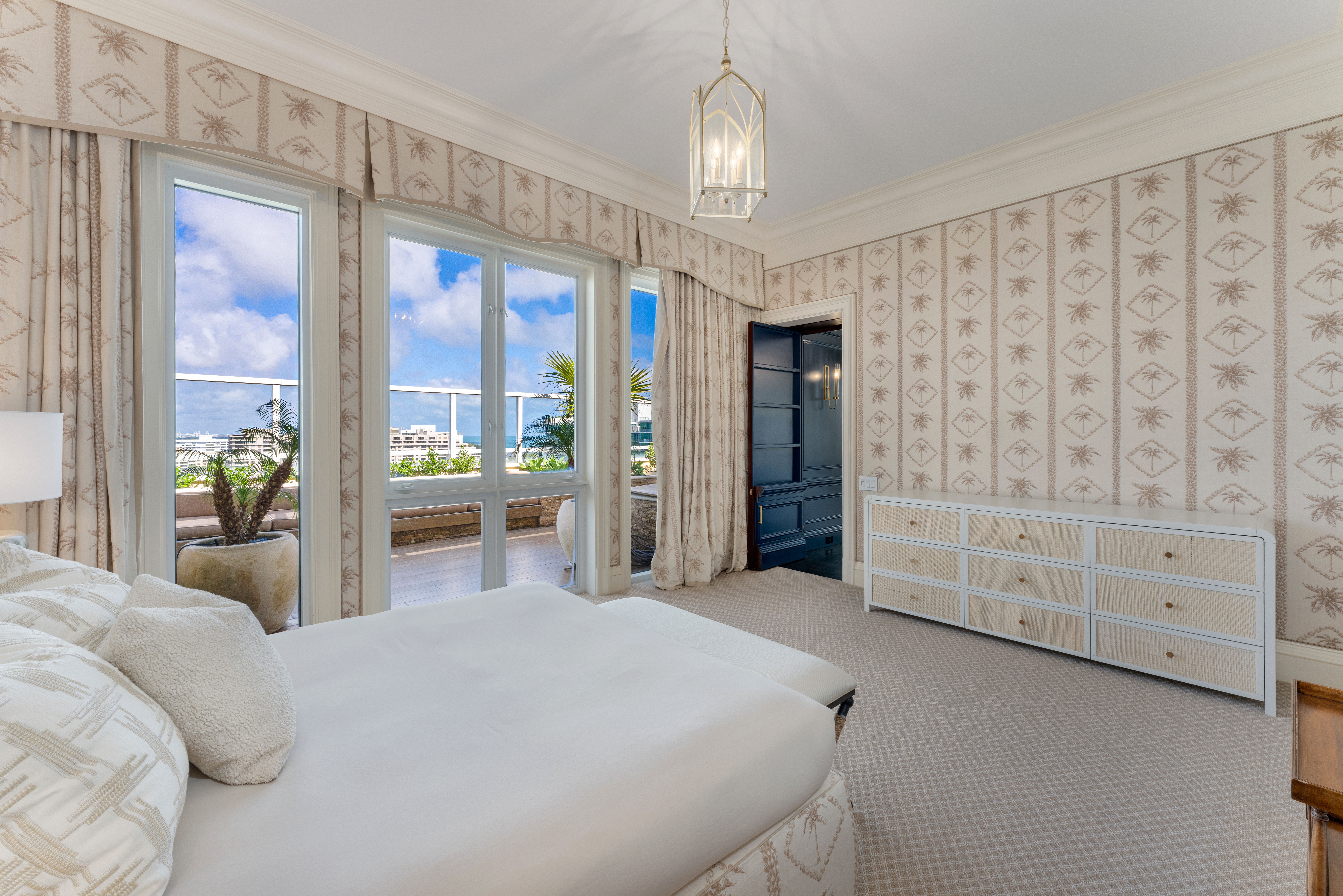 445 Grand Bay Drive Key Biscayne FL 33149