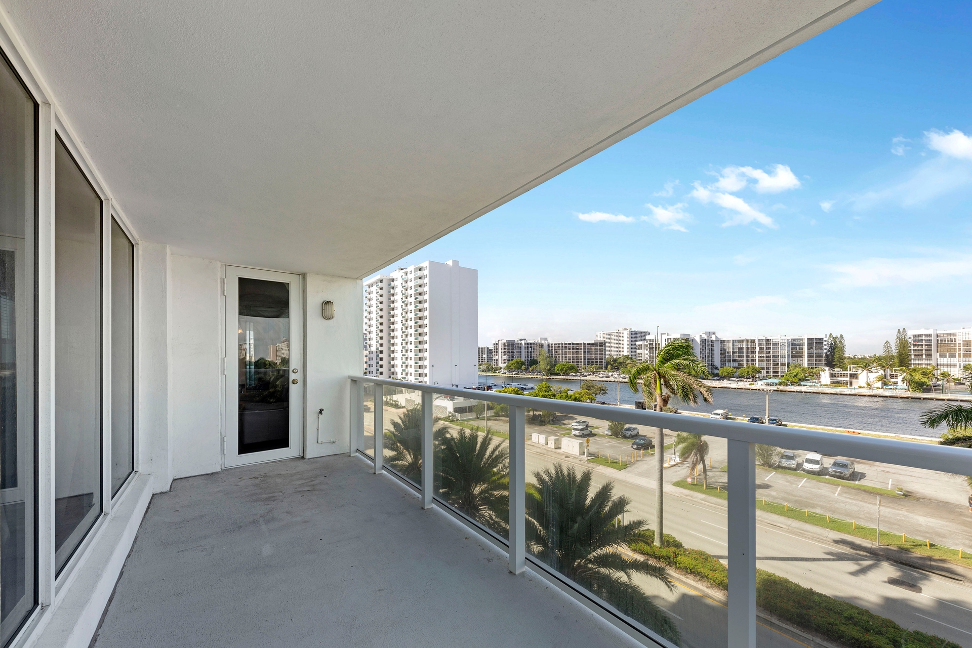 2751 S Ocean Drive Hollywood FL 33019