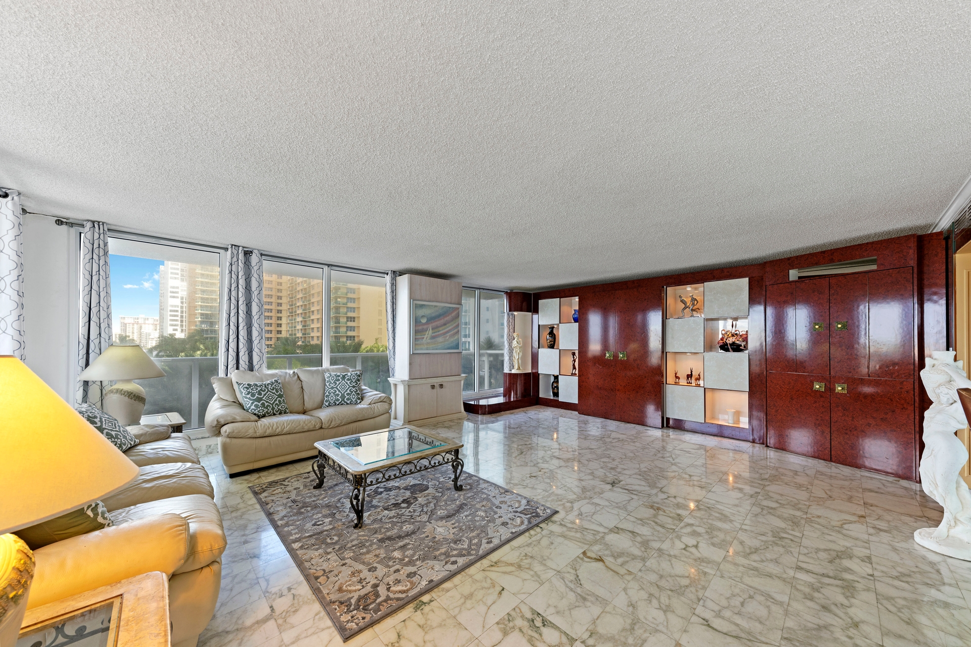 2751 S Ocean Drive Hollywood FL 33019