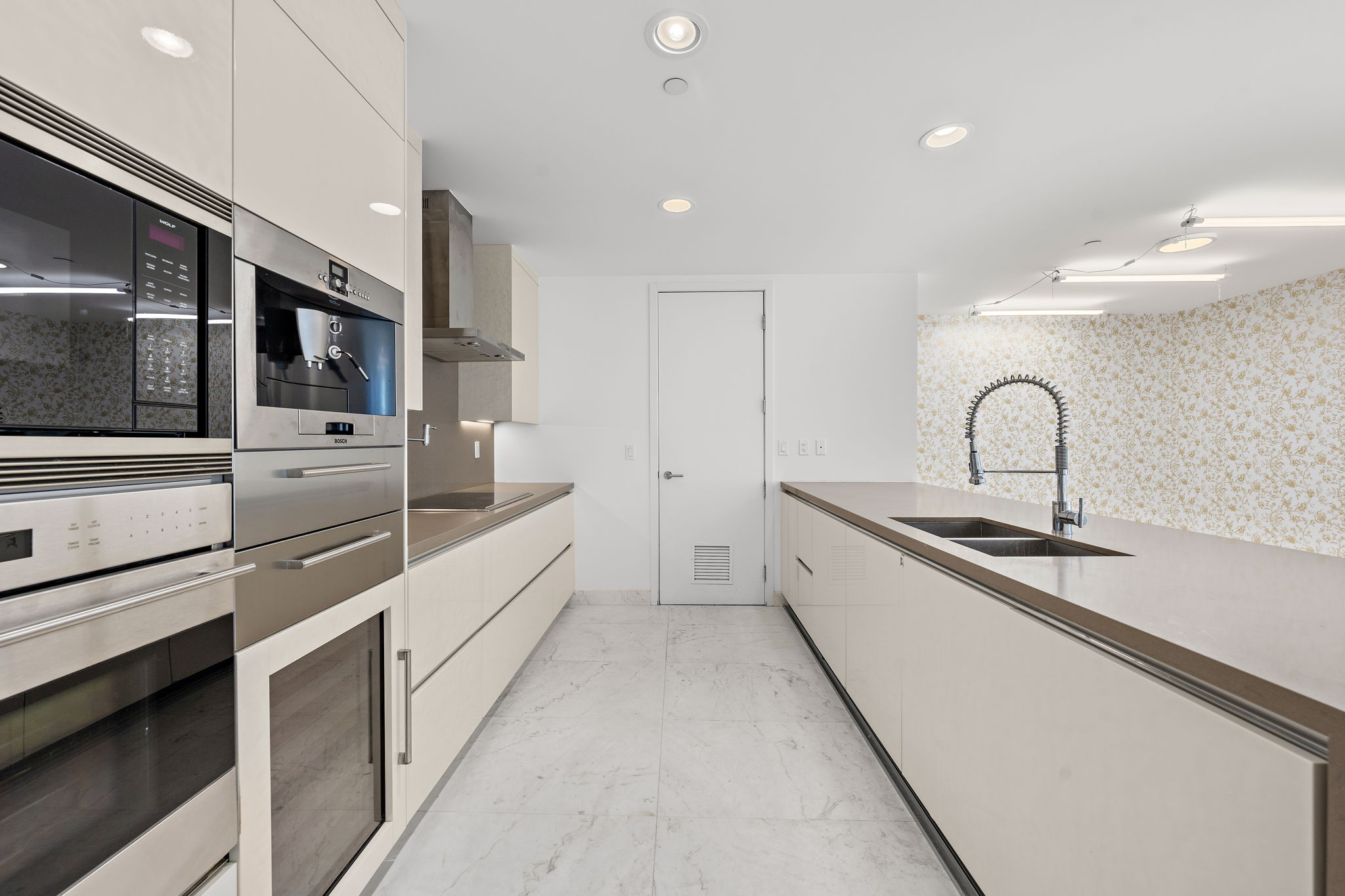 17475 Collins Avenue Sunny Isles Beach FL 33160