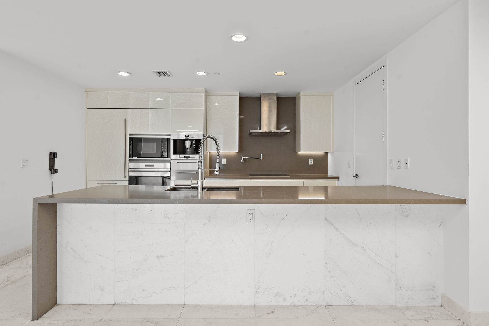 17475 Collins Avenue Sunny Isles Beach FL 33160