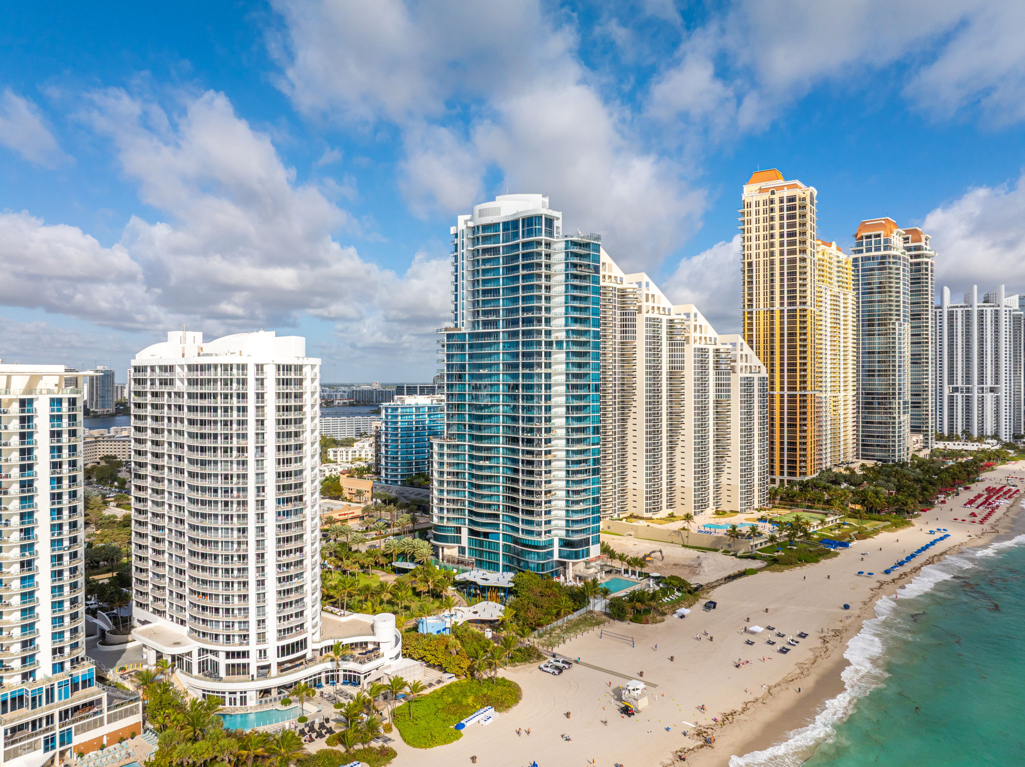 17475 Collins Avenue Sunny Isles Beach FL 33160