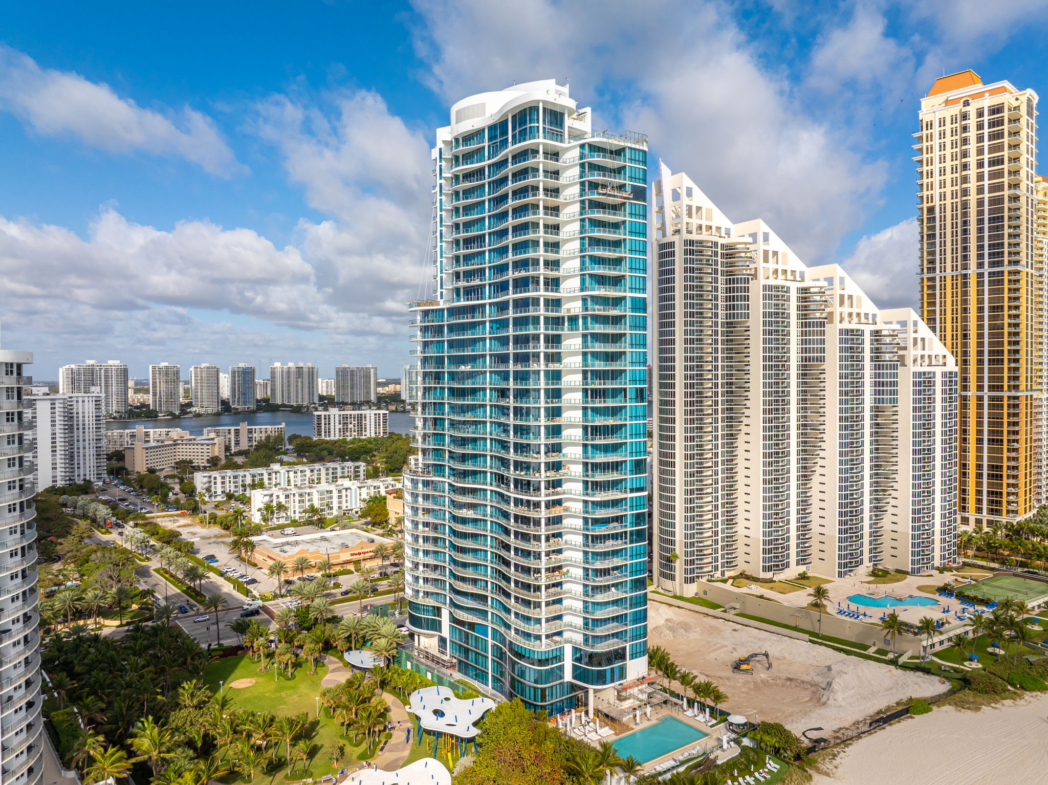 17475 Collins Avenue Sunny Isles Beach FL 33160