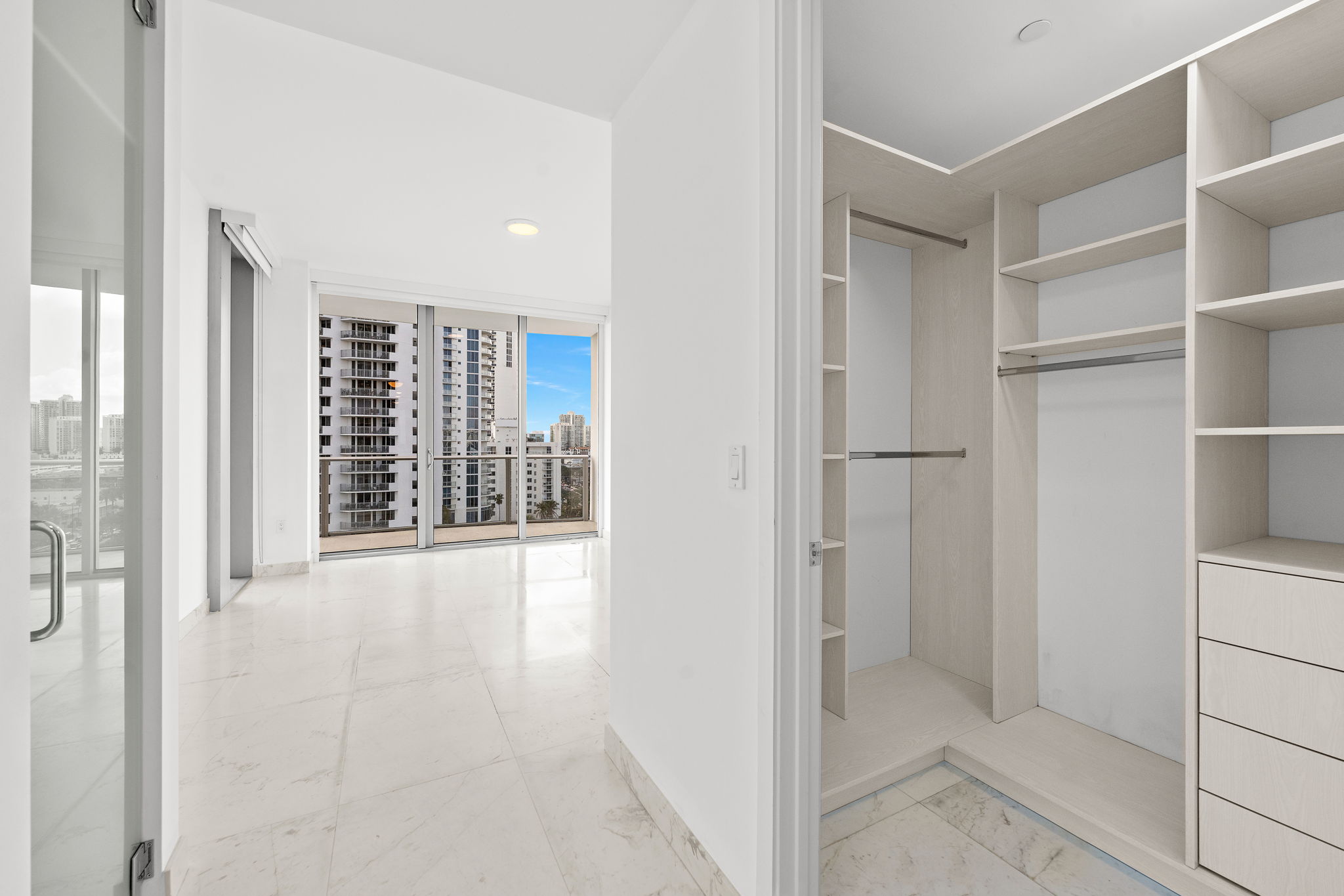 17475 Collins Avenue Sunny Isles Beach FL 33160