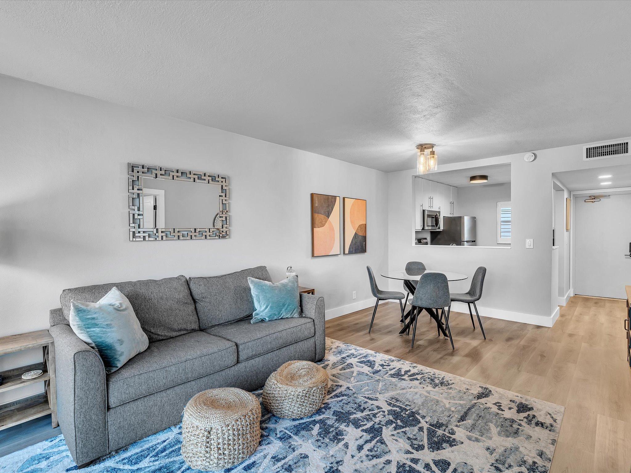9340 Lagoon Place Davie FL 33324