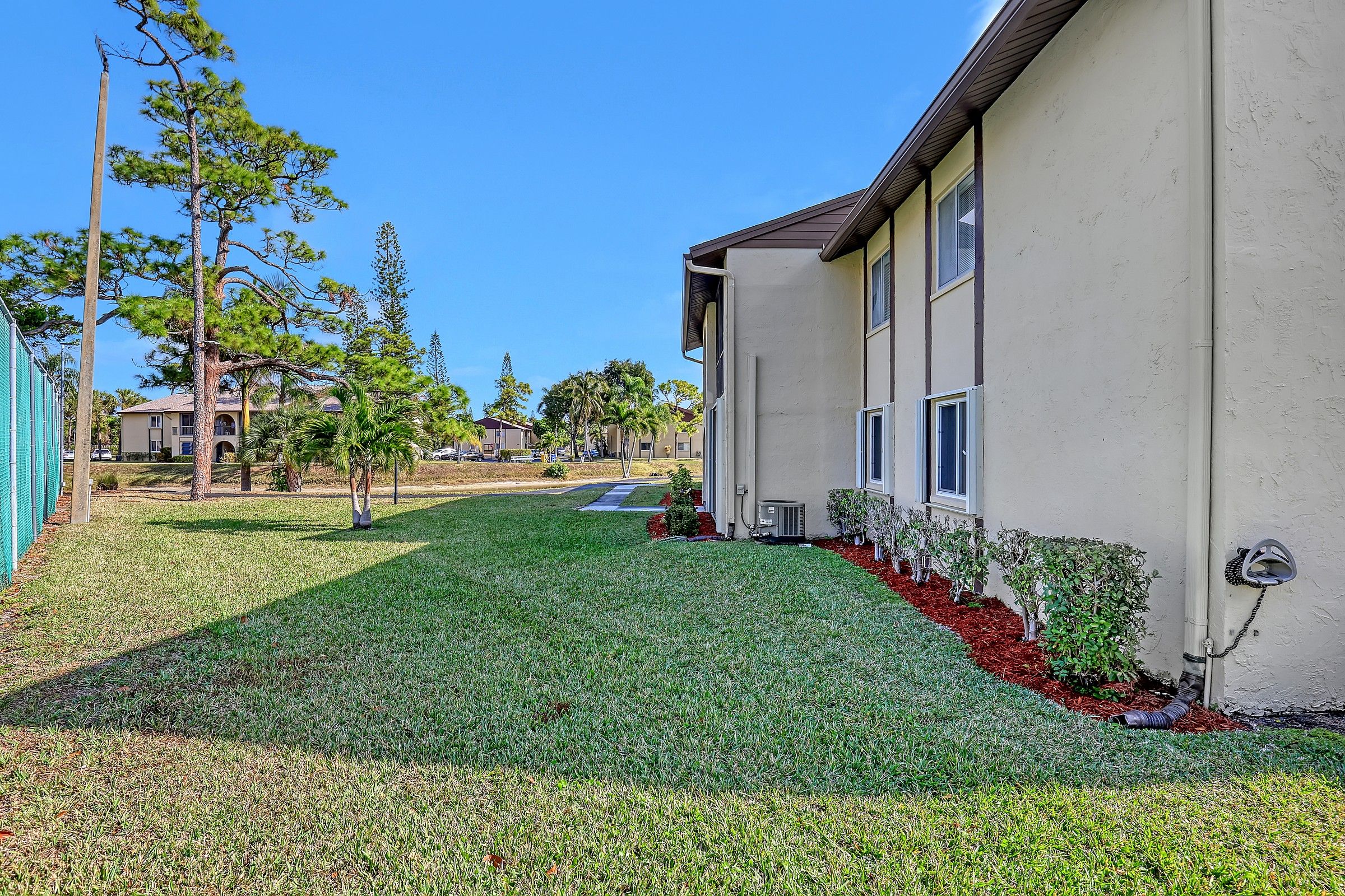 337 Pine Ridge Circle Green Acres FL 33463