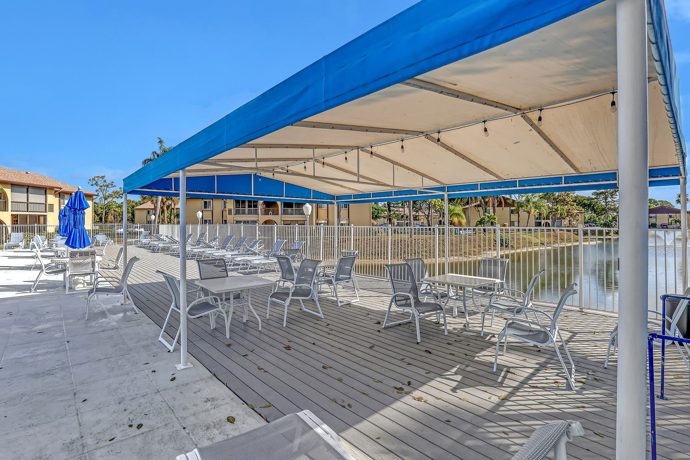 337 Pine Ridge Circle Green Acres FL 33463