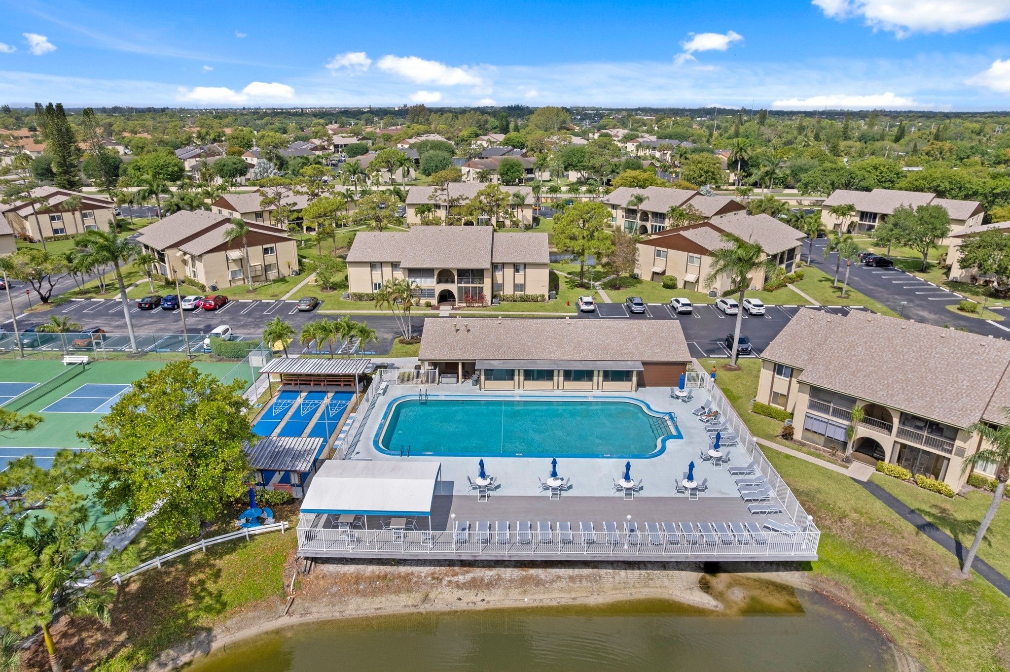 337 Pine Ridge Circle Green Acres FL 33463