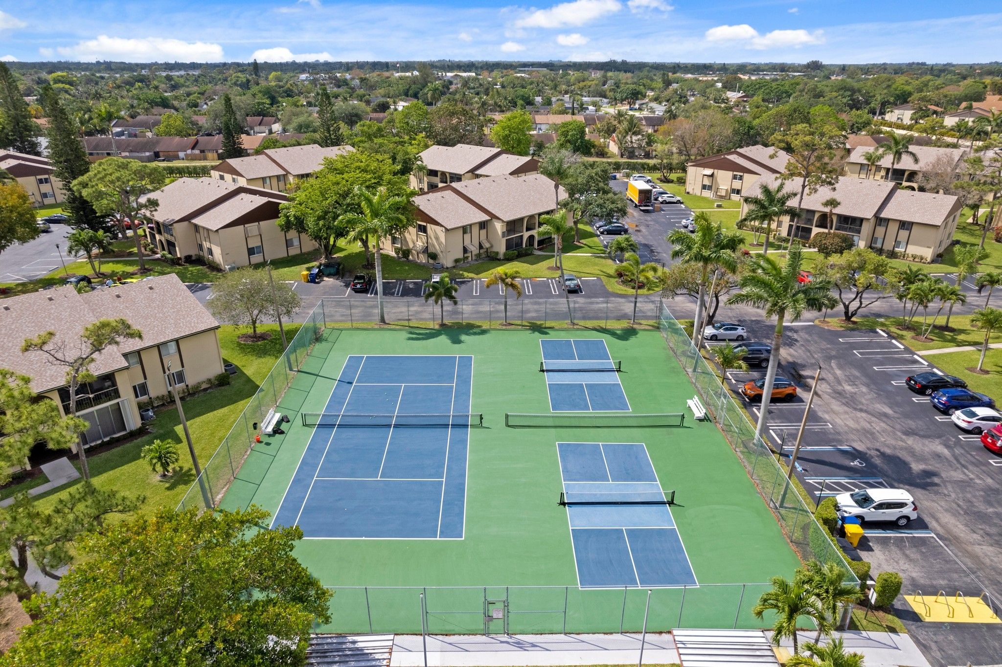 337 Pine Ridge Circle Green Acres FL 33463