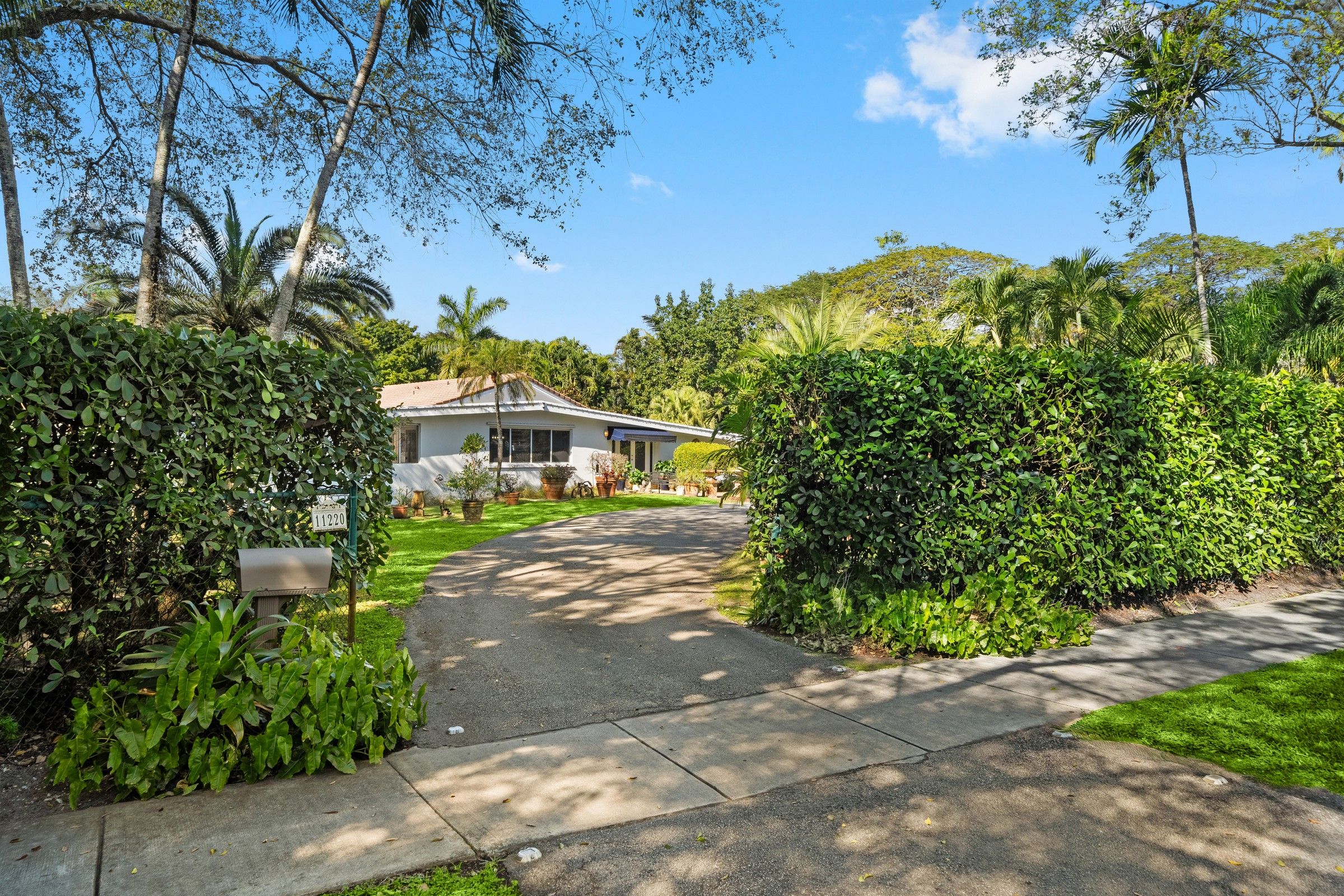 11220 SW 67th Avenue Pinecrest FL 33156