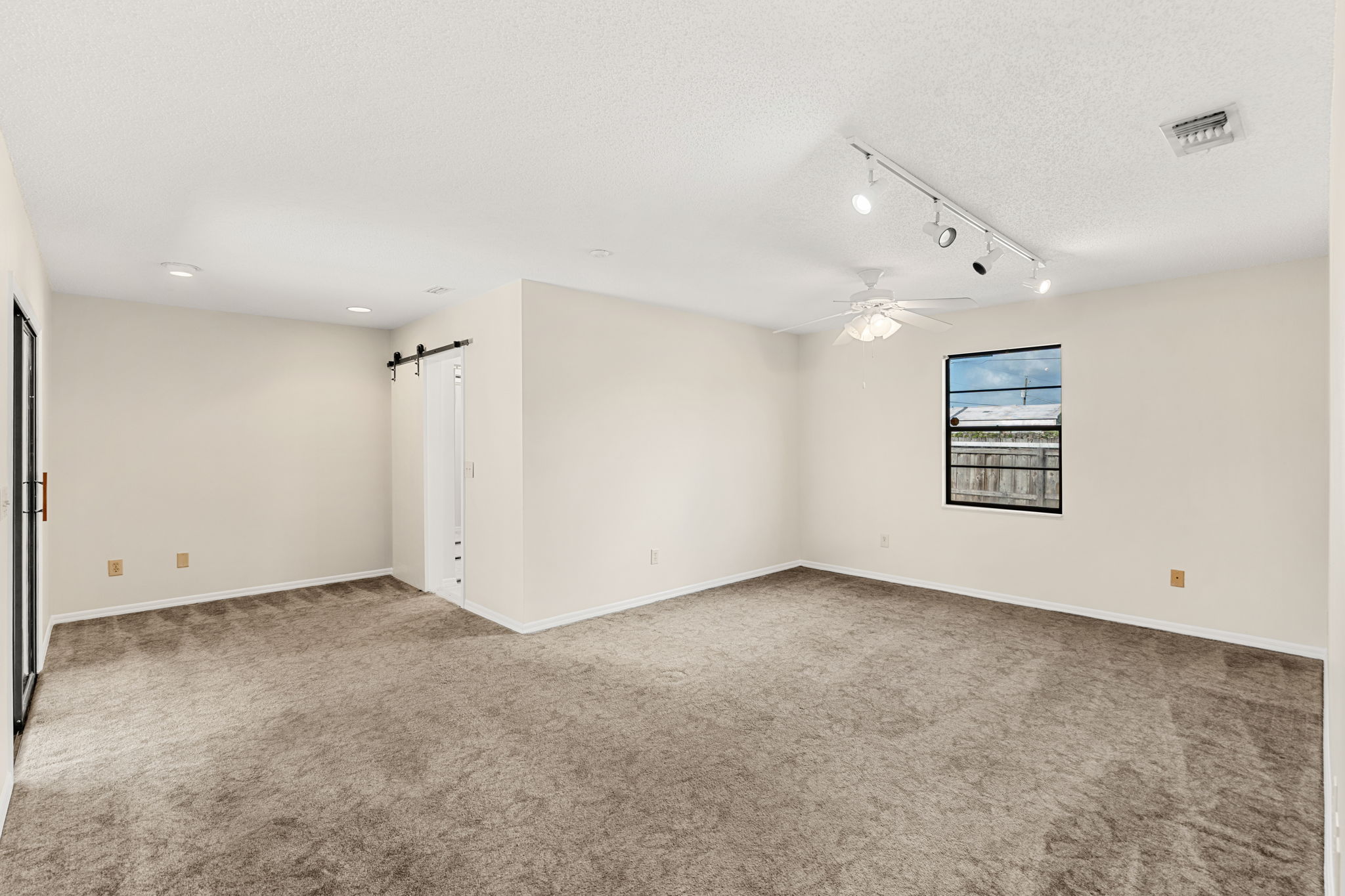 364 Hatcher Street SE Palm Bay FL 32909