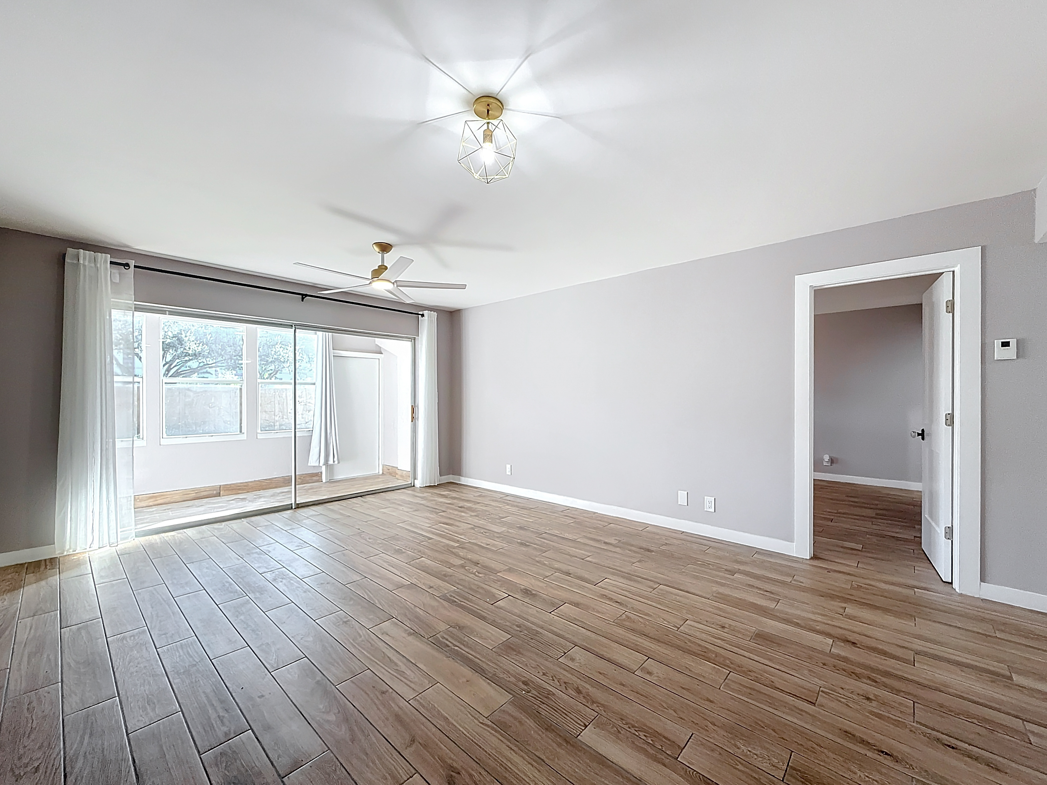 8818 W Mcnab Road Tamarac FL 33321