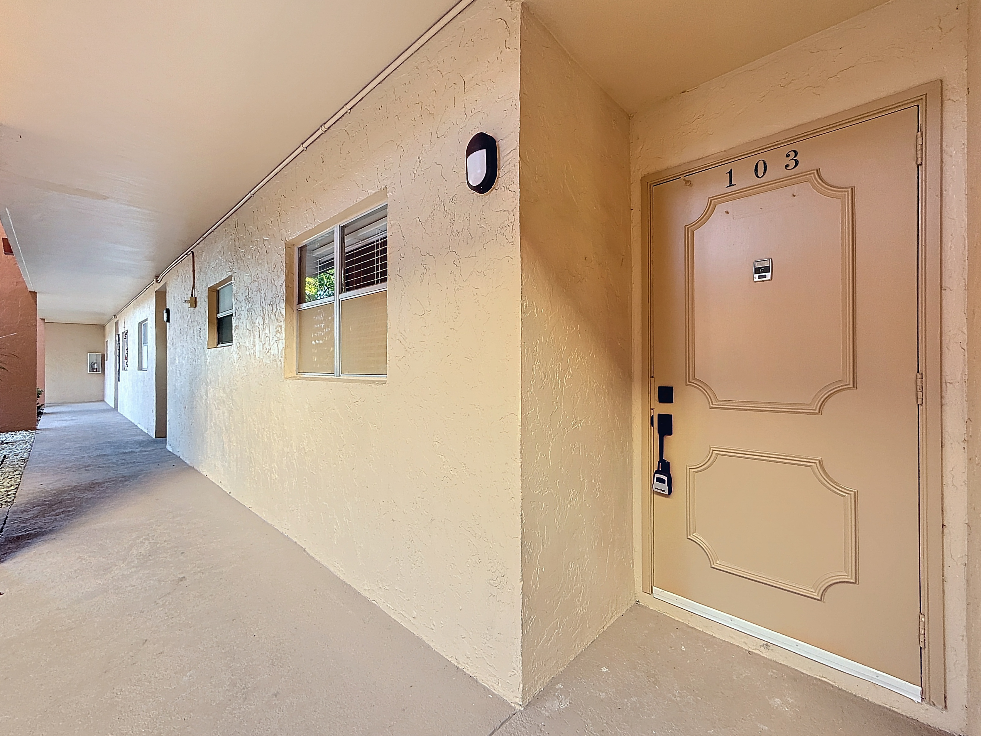 8818 W Mcnab Road Tamarac FL 33321