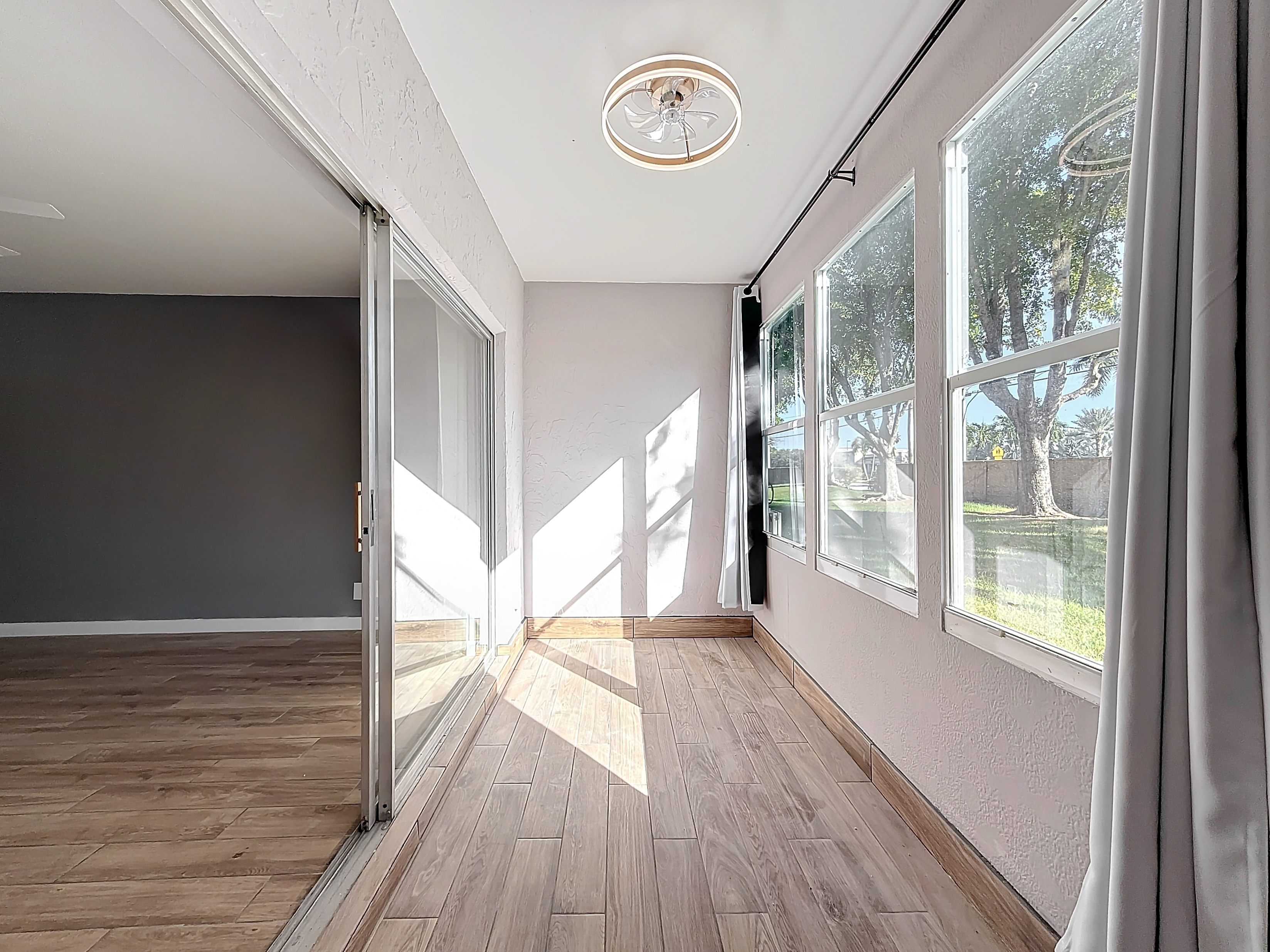 8818 W Mcnab Road Tamarac FL 33321