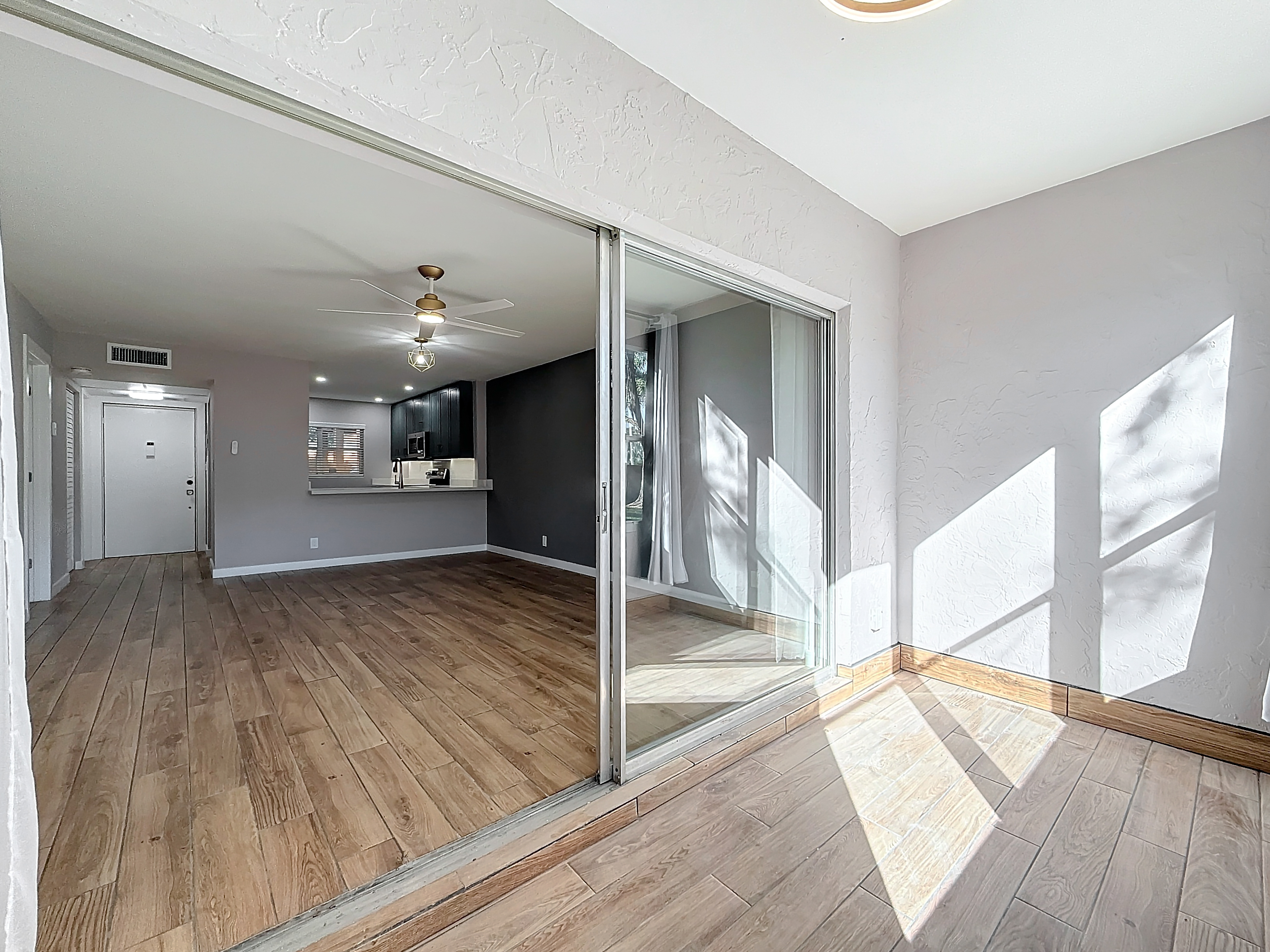8818 W Mcnab Road Tamarac FL 33321