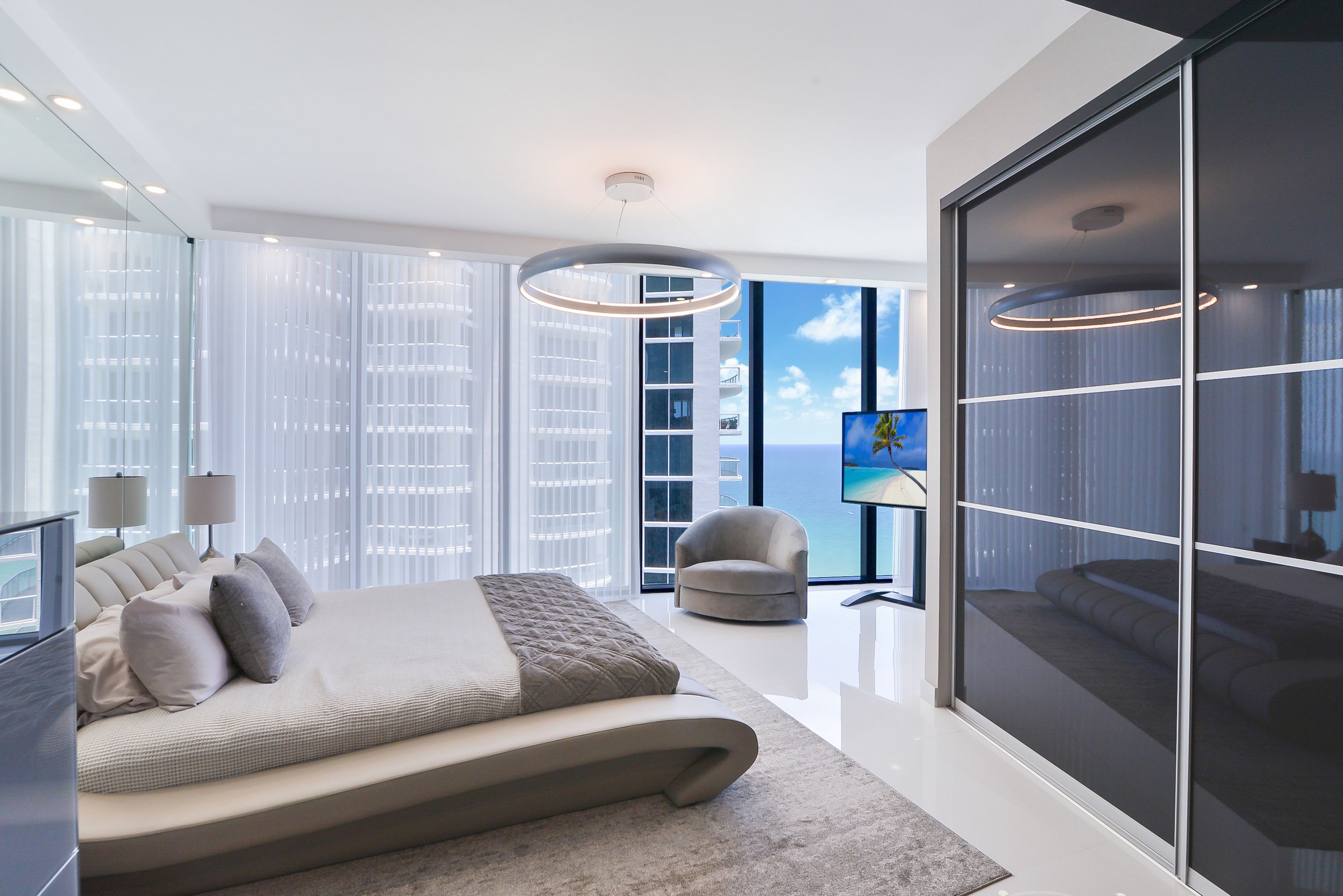 18555 Collins Avenue Sunny Isles Beach FL 33160