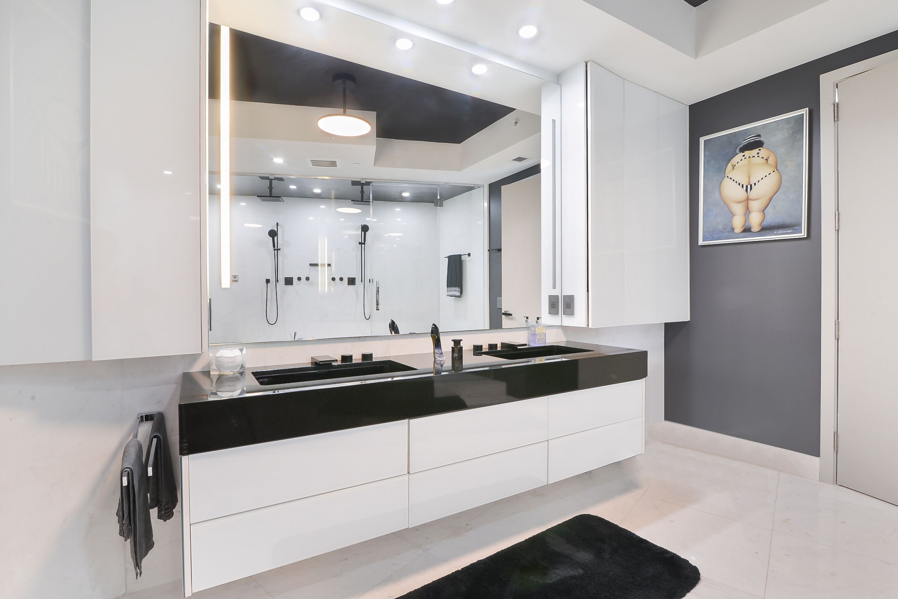 18555 Collins Avenue Sunny Isles Beach FL 33160