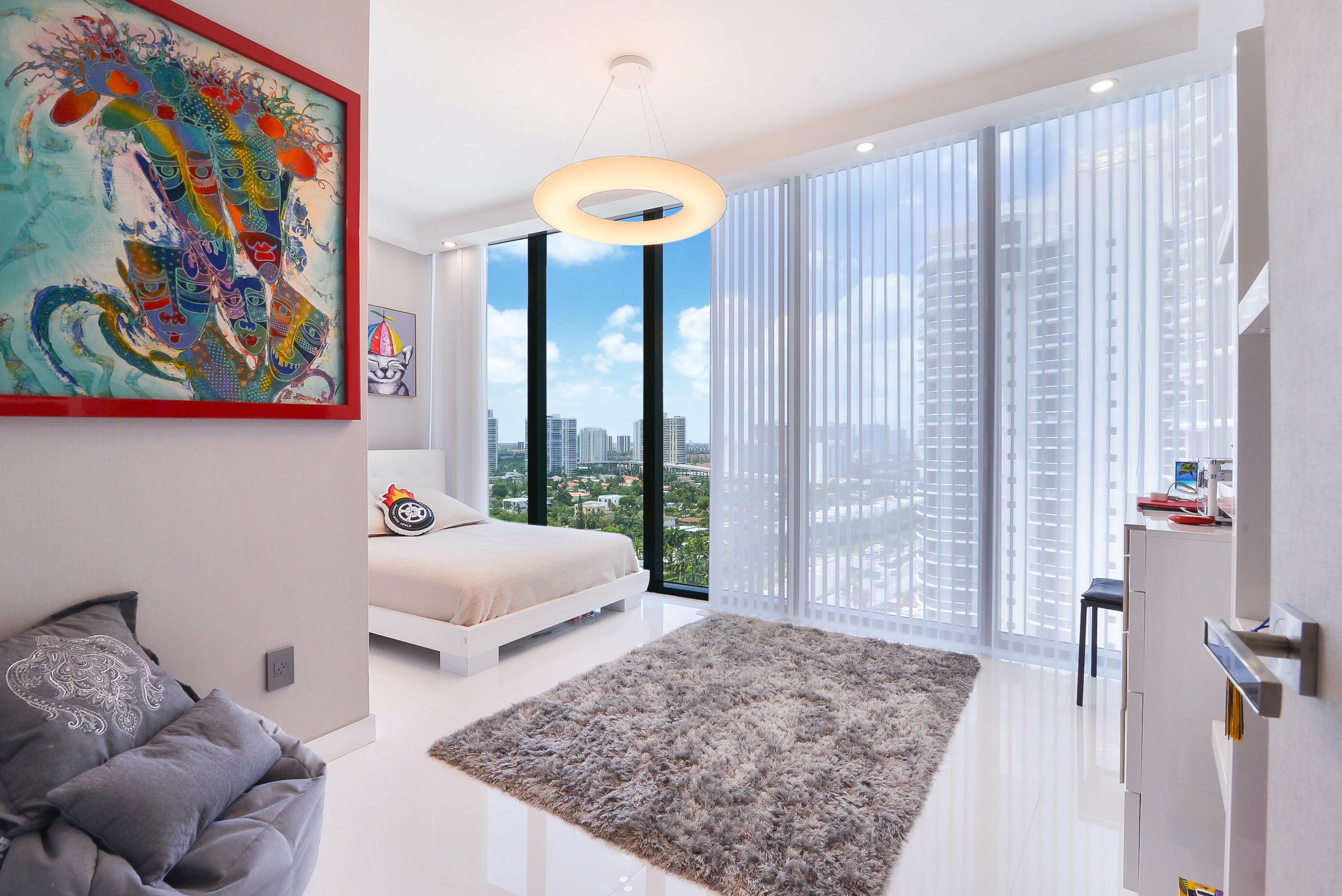 18555 Collins Avenue Sunny Isles Beach FL 33160