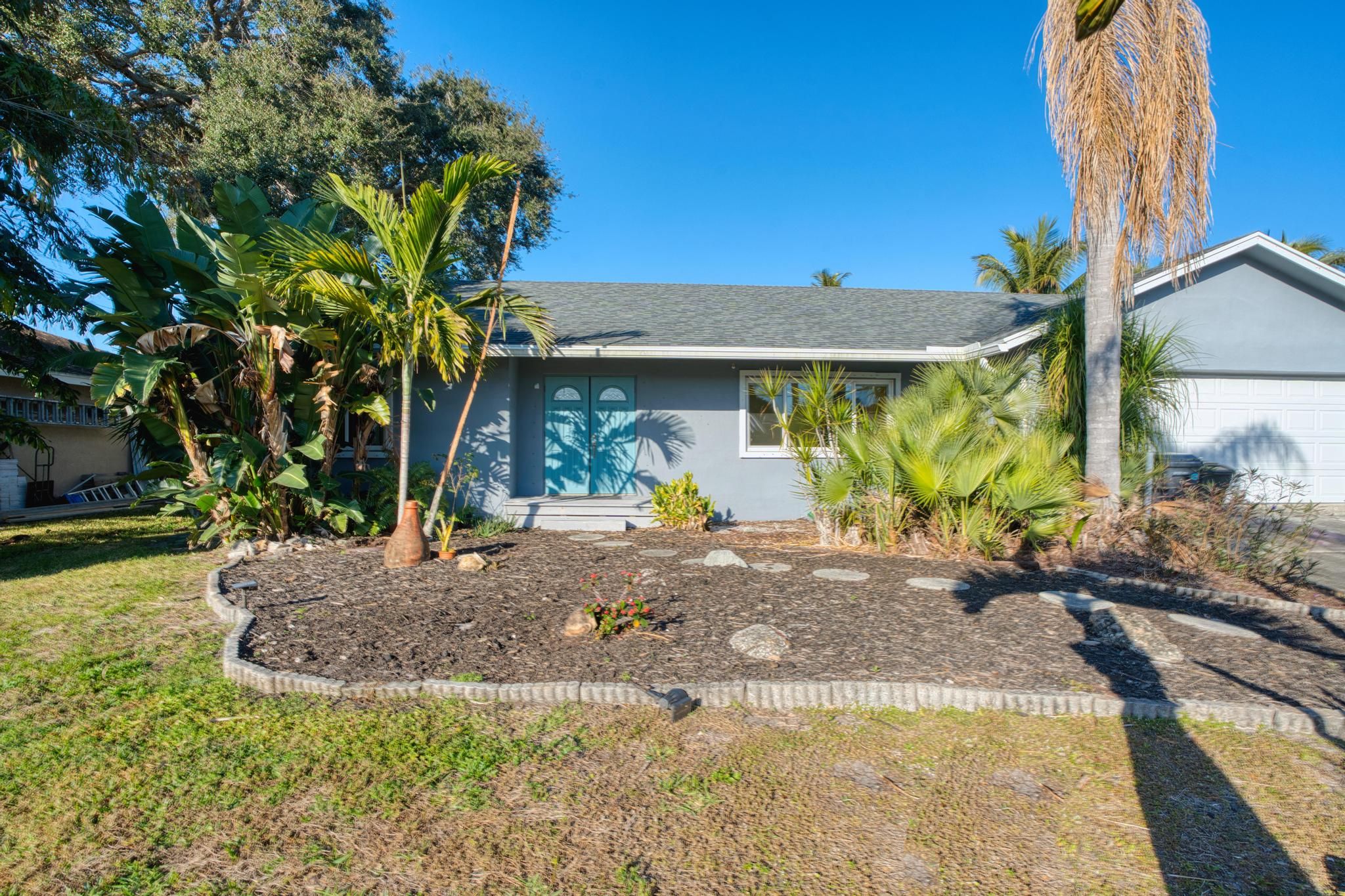 6581 Riparian Road Lake Worth FL 33462