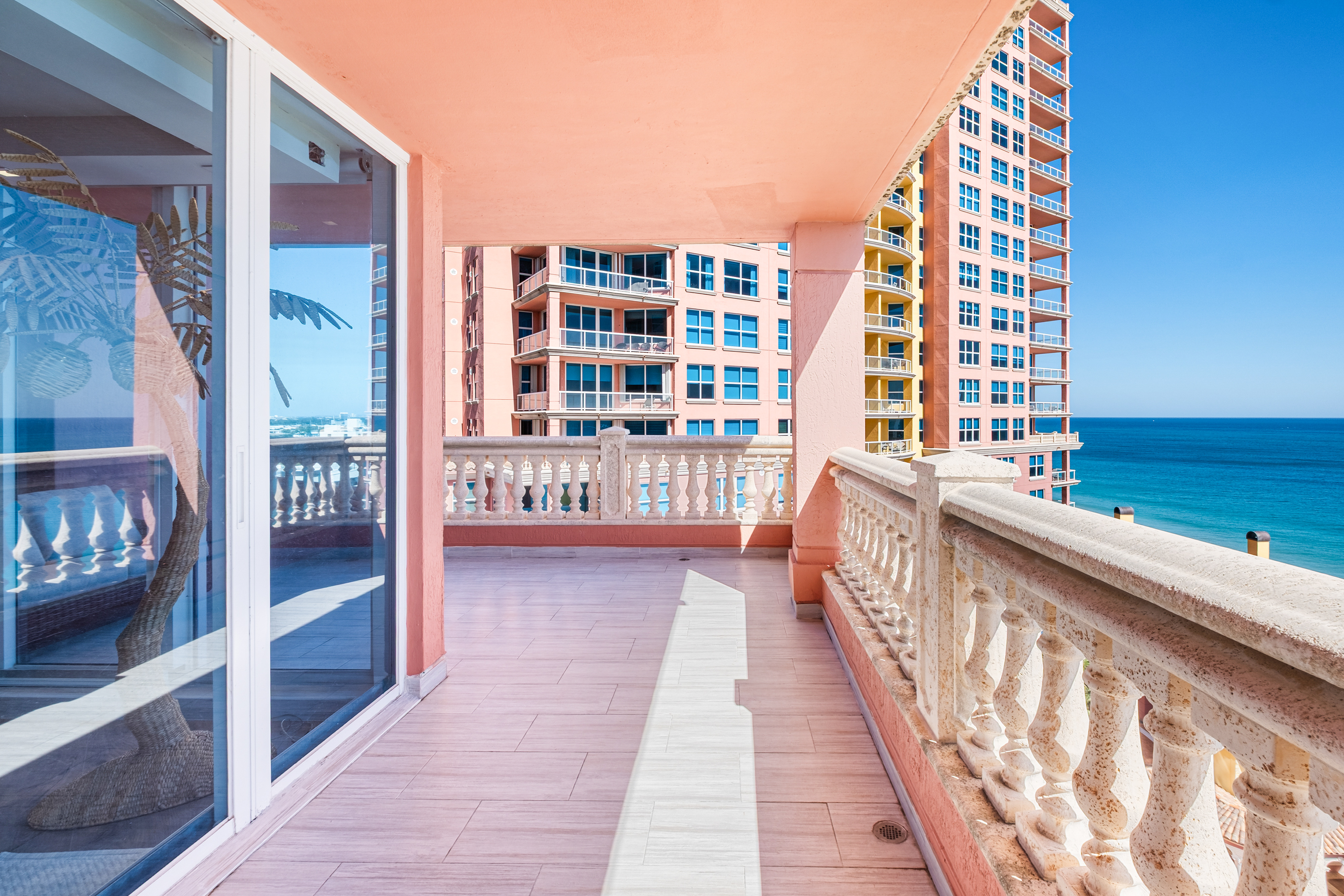 2100 N Ocean Boulevard Wilton Manors FL 33305