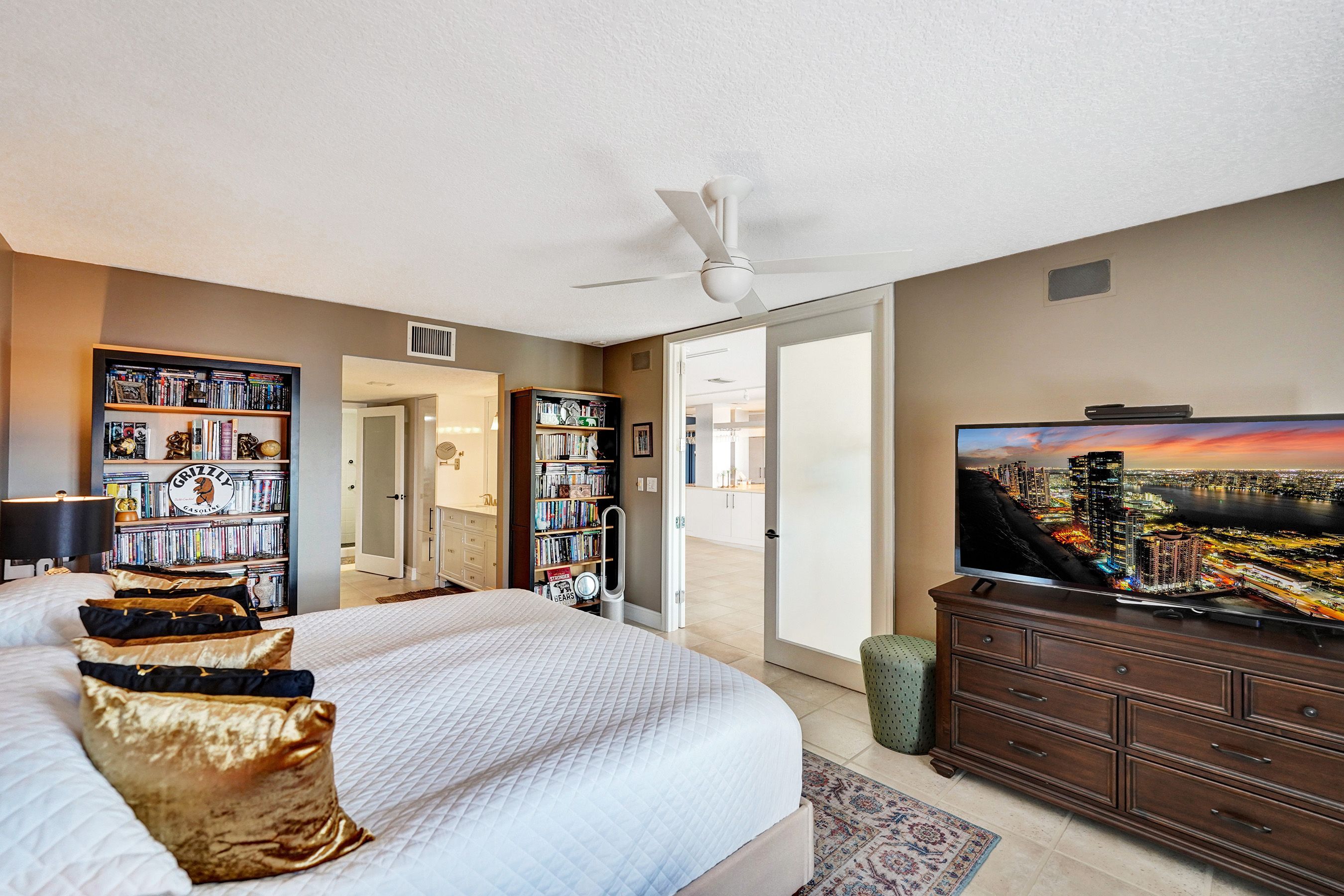 3100 NE 48th Street Fort Lauderdale FL 33308