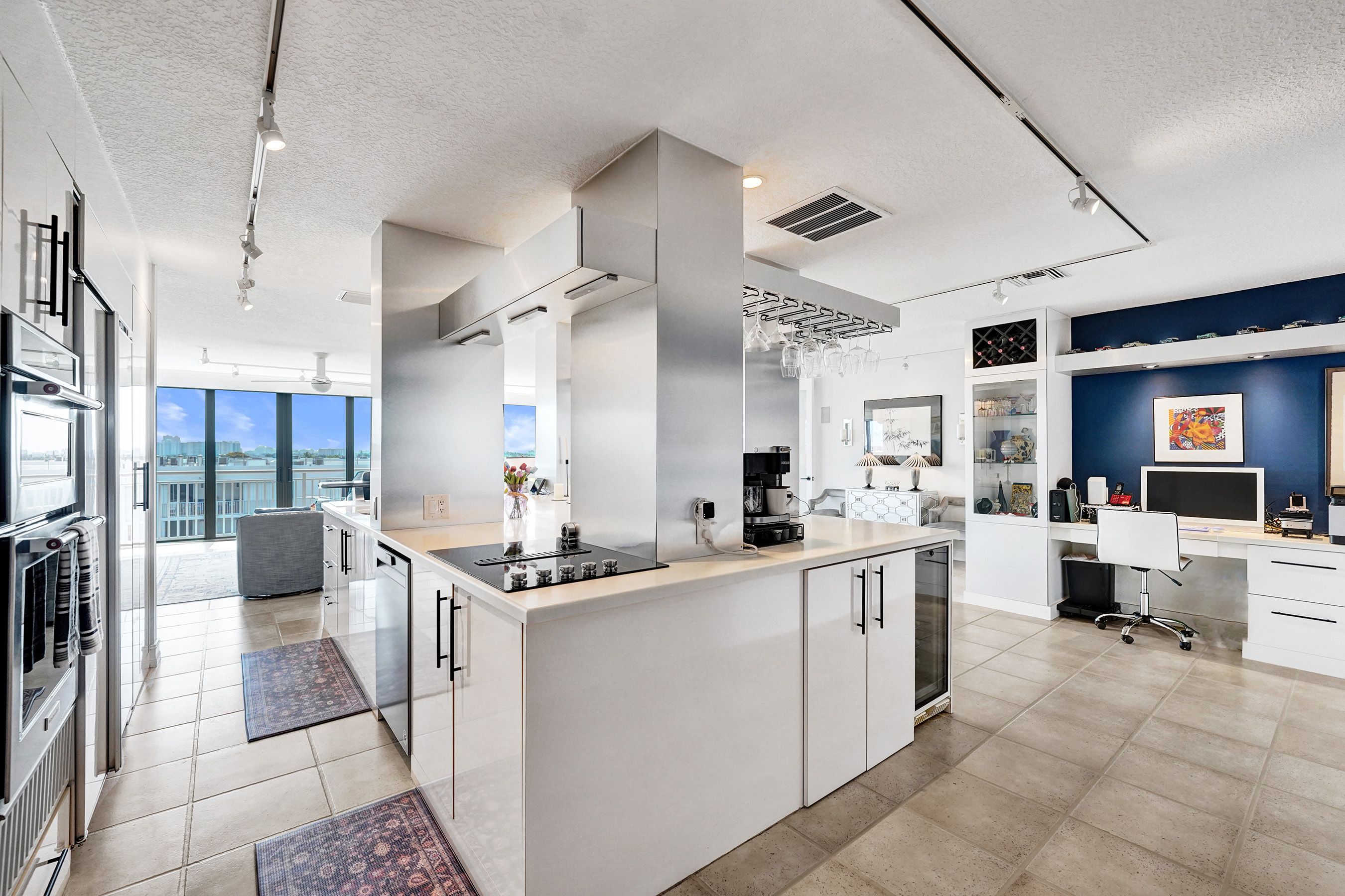 3100 NE 48th Street Fort Lauderdale FL 33308