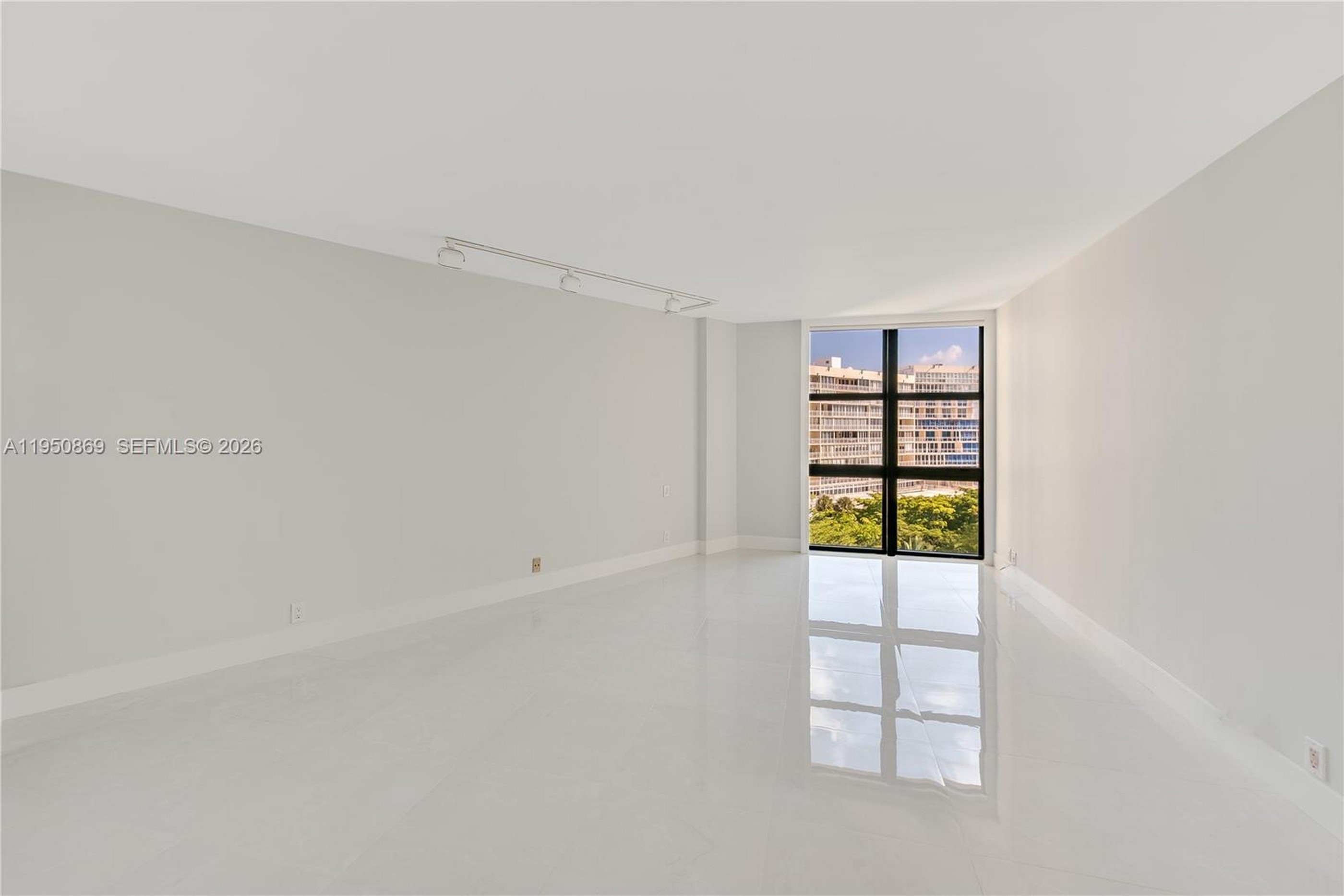 1121 Crandon Boulevard Key Biscayne FL 33149