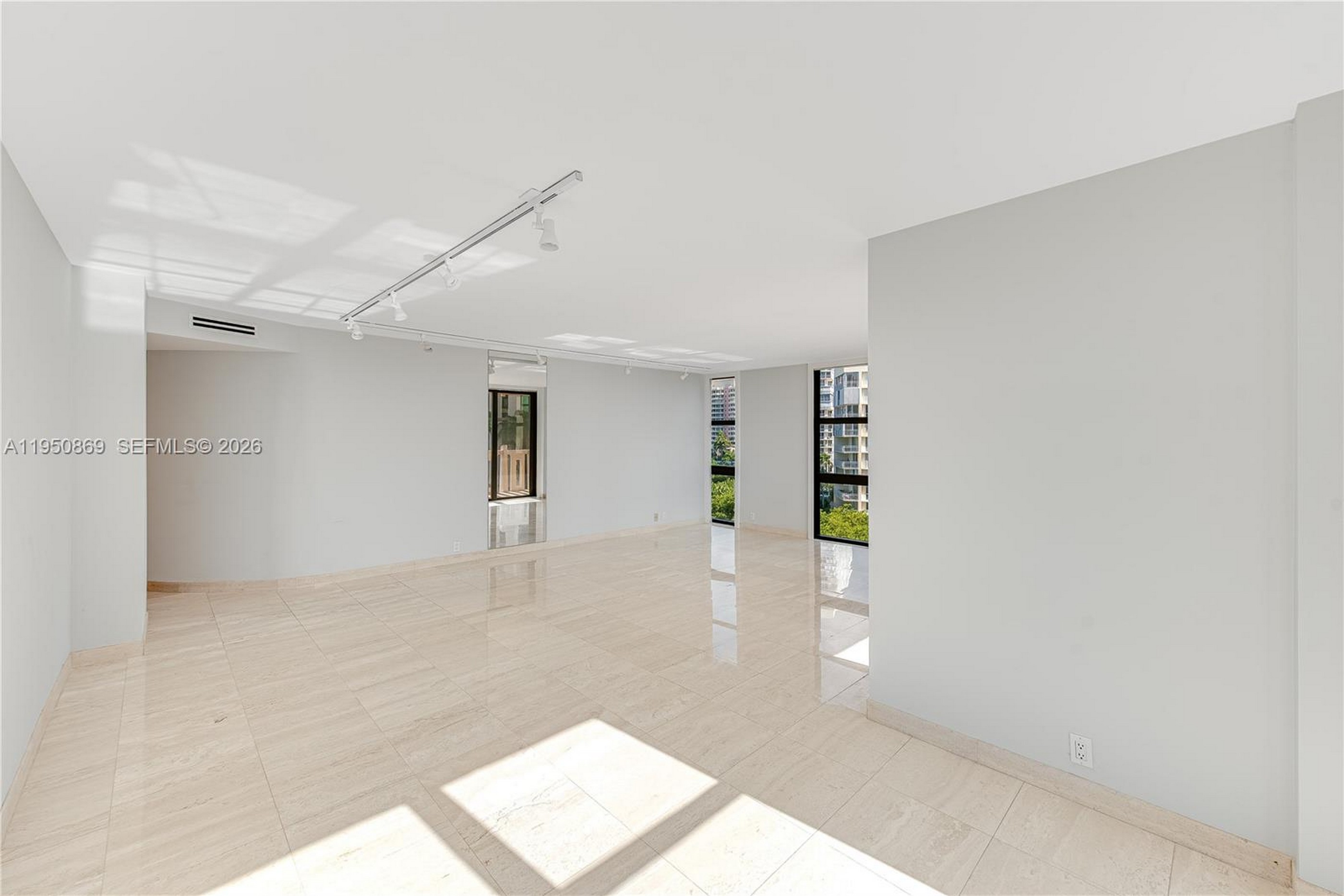 1121 Crandon Boulevard Key Biscayne FL 33149