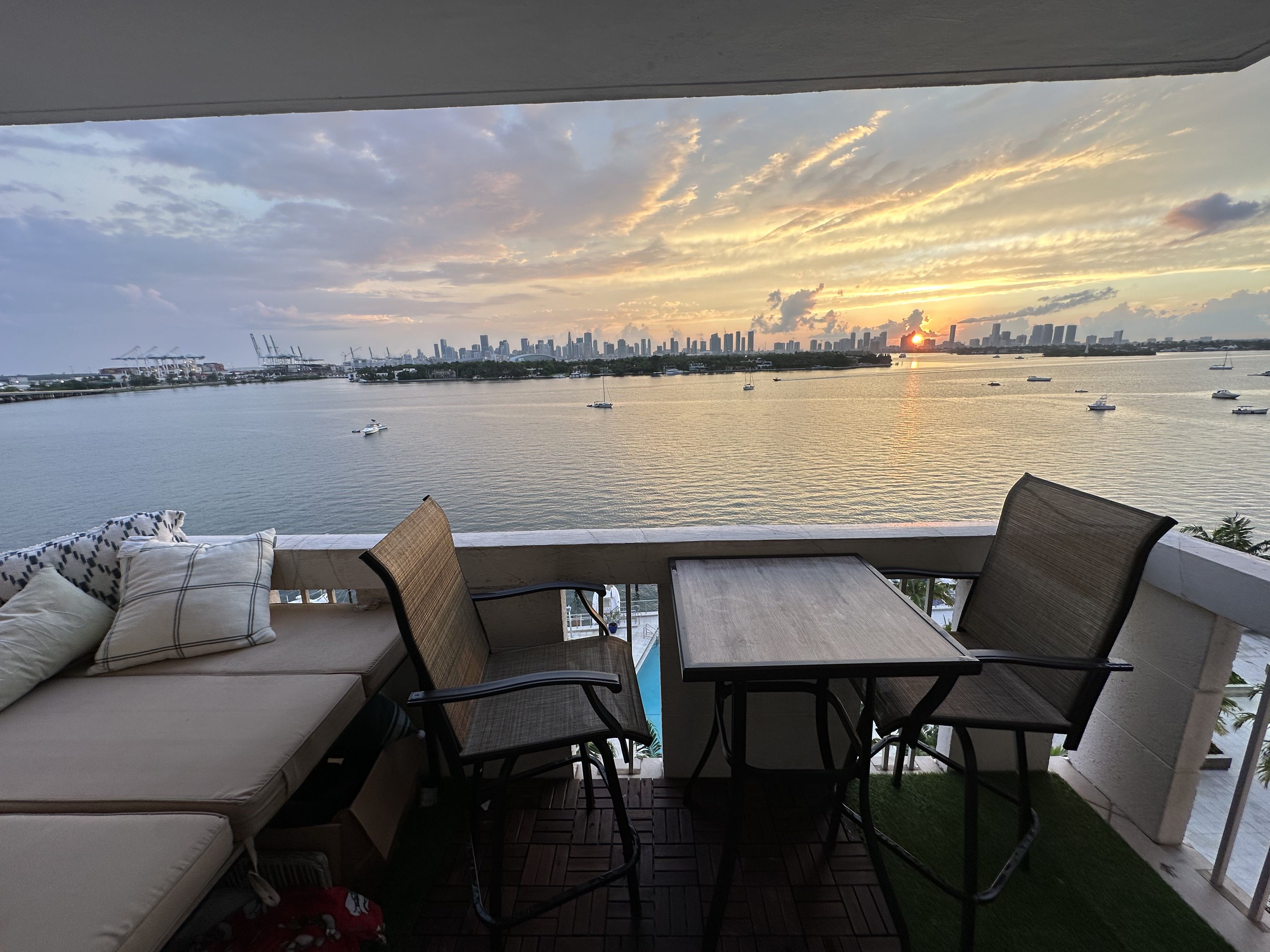 800 West Avenue Miami Beach FL 33139