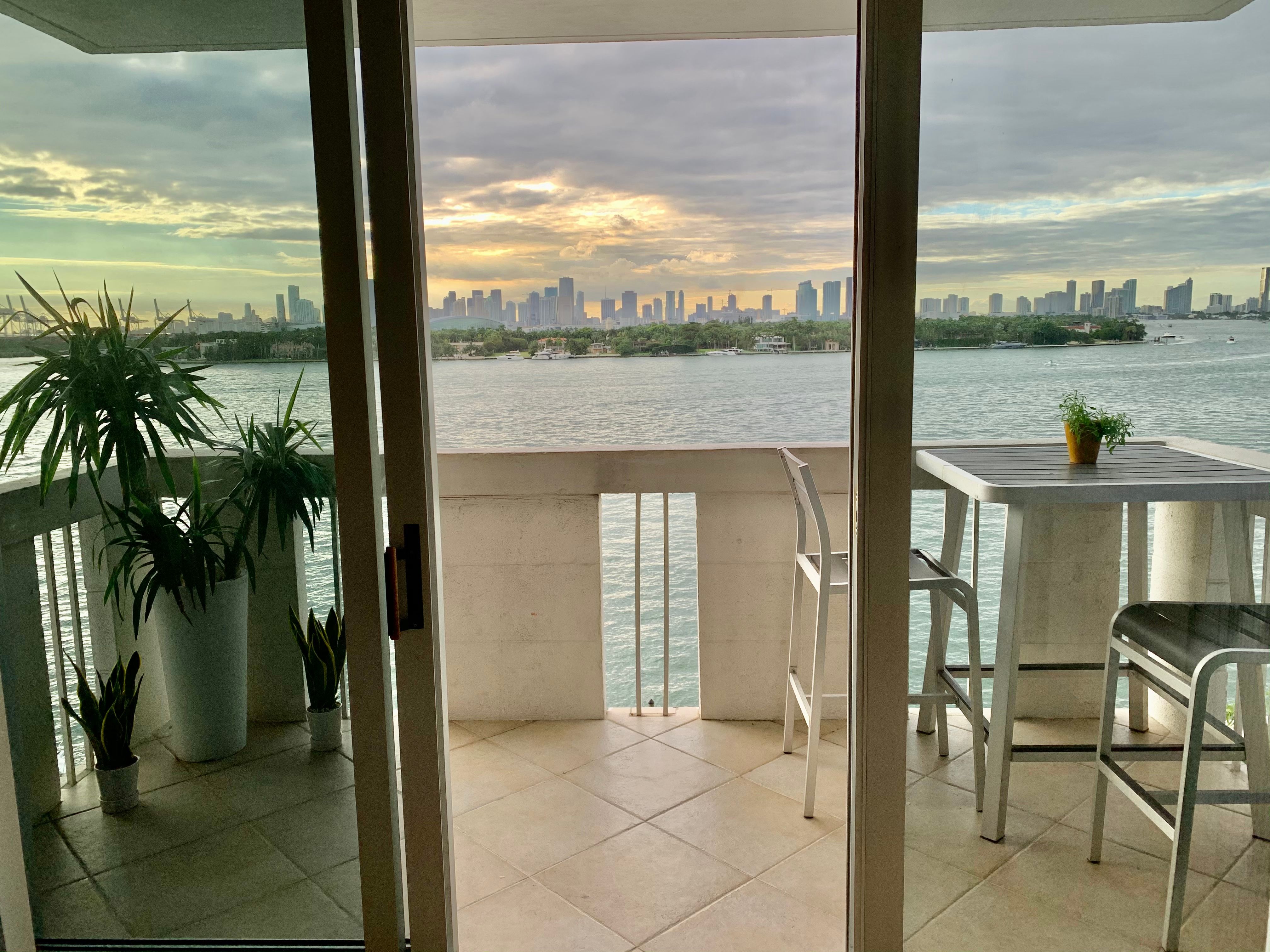 800 West Avenue Miami Beach FL 33139
