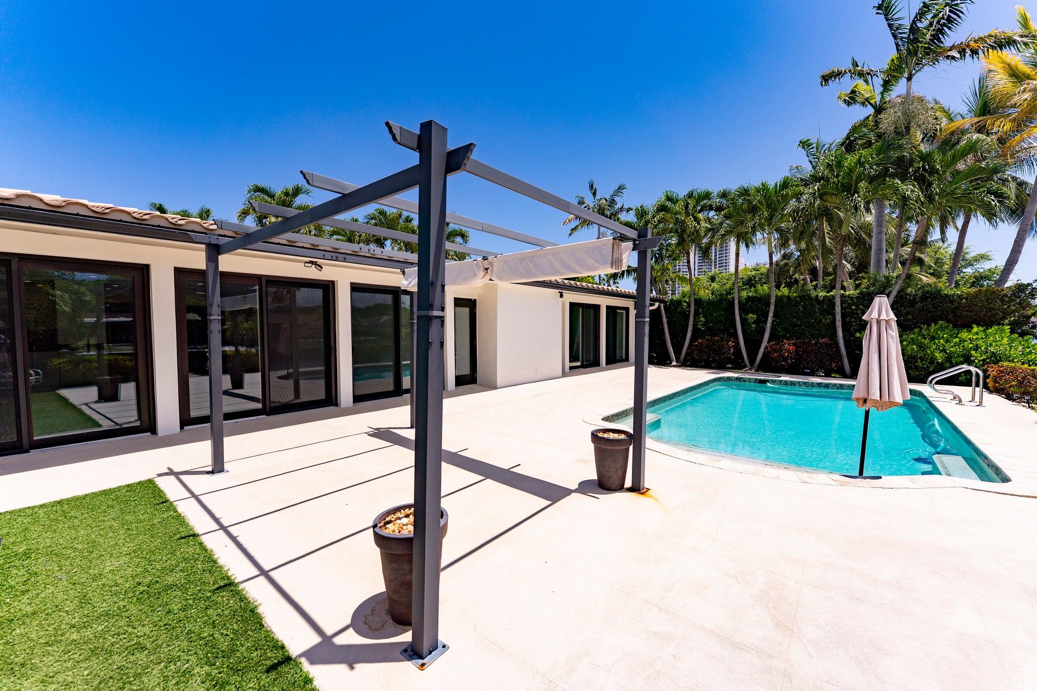 636 Hibiscus Drive Hallandale Beach FL 33009