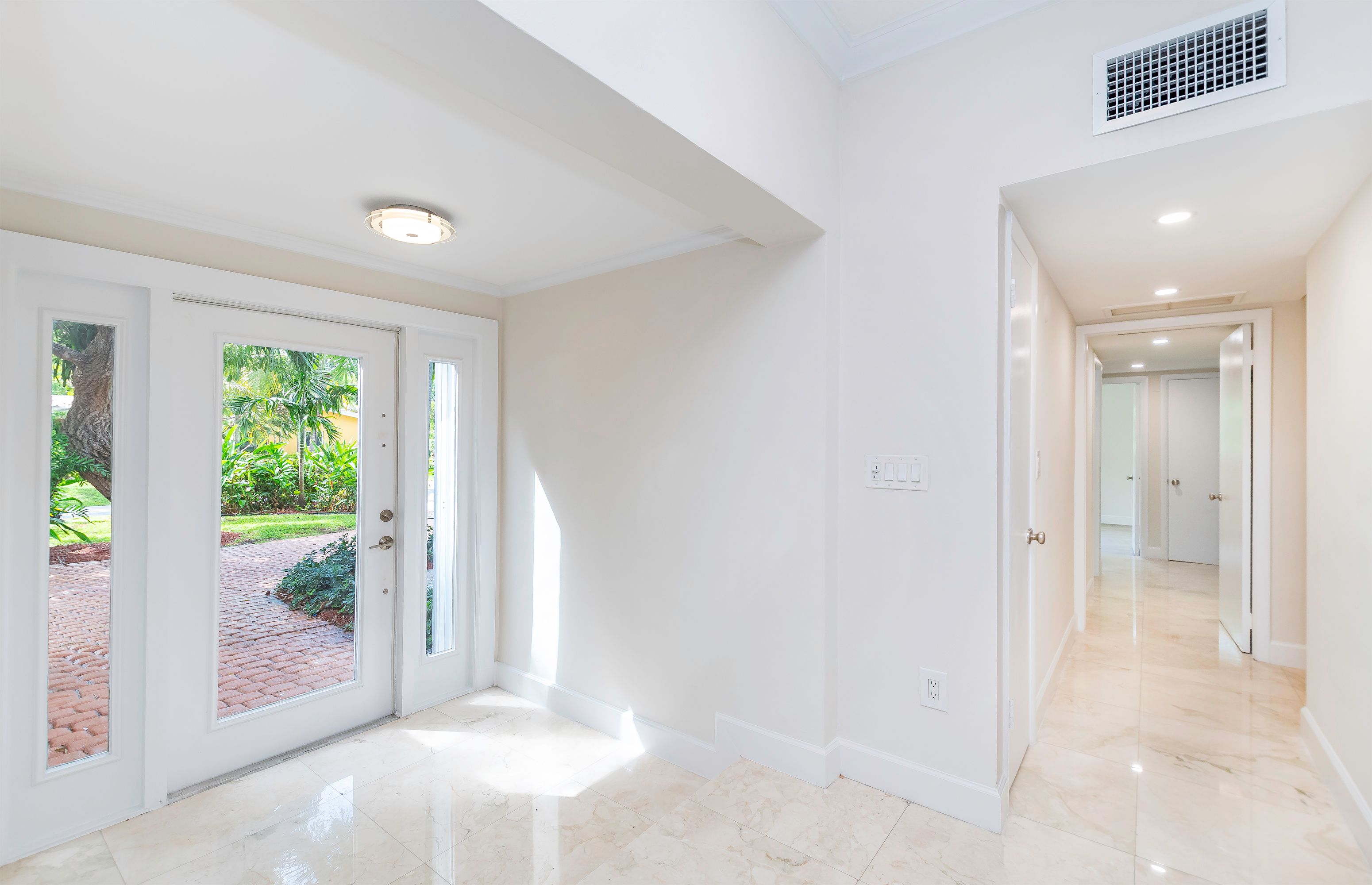 310 Harbor Court Key Biscayne FL 33149